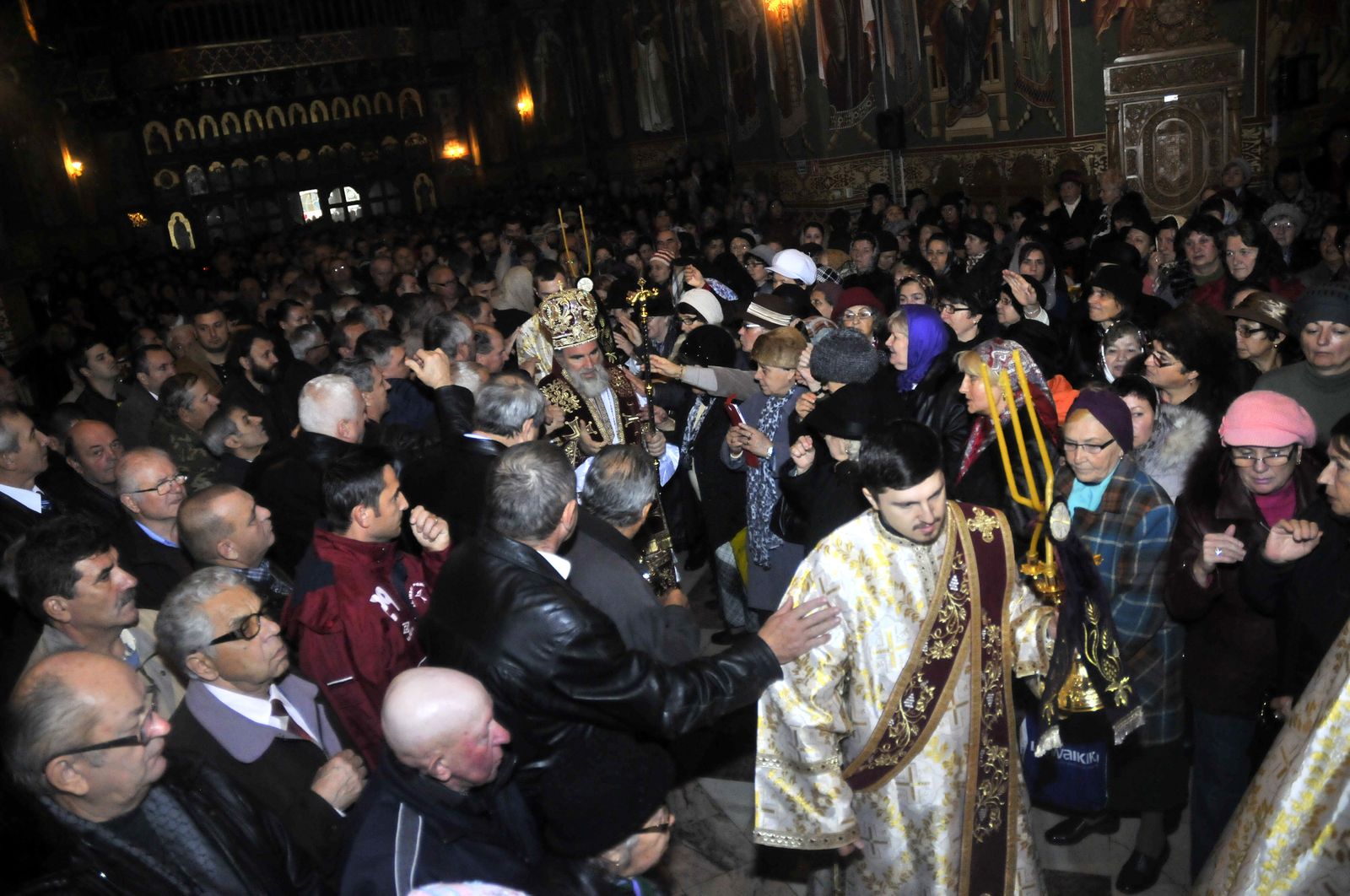 Hram la „Mitroviţa Bacăului“ Hram la „Mitroviţa Bacăului“