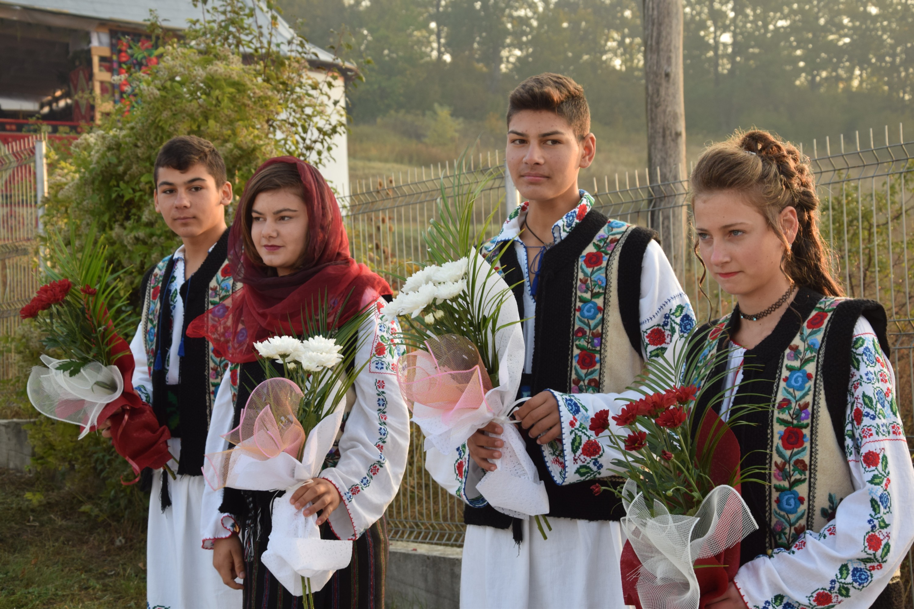 Sfințire de biserică la Balta Arsă (Galerie foto)