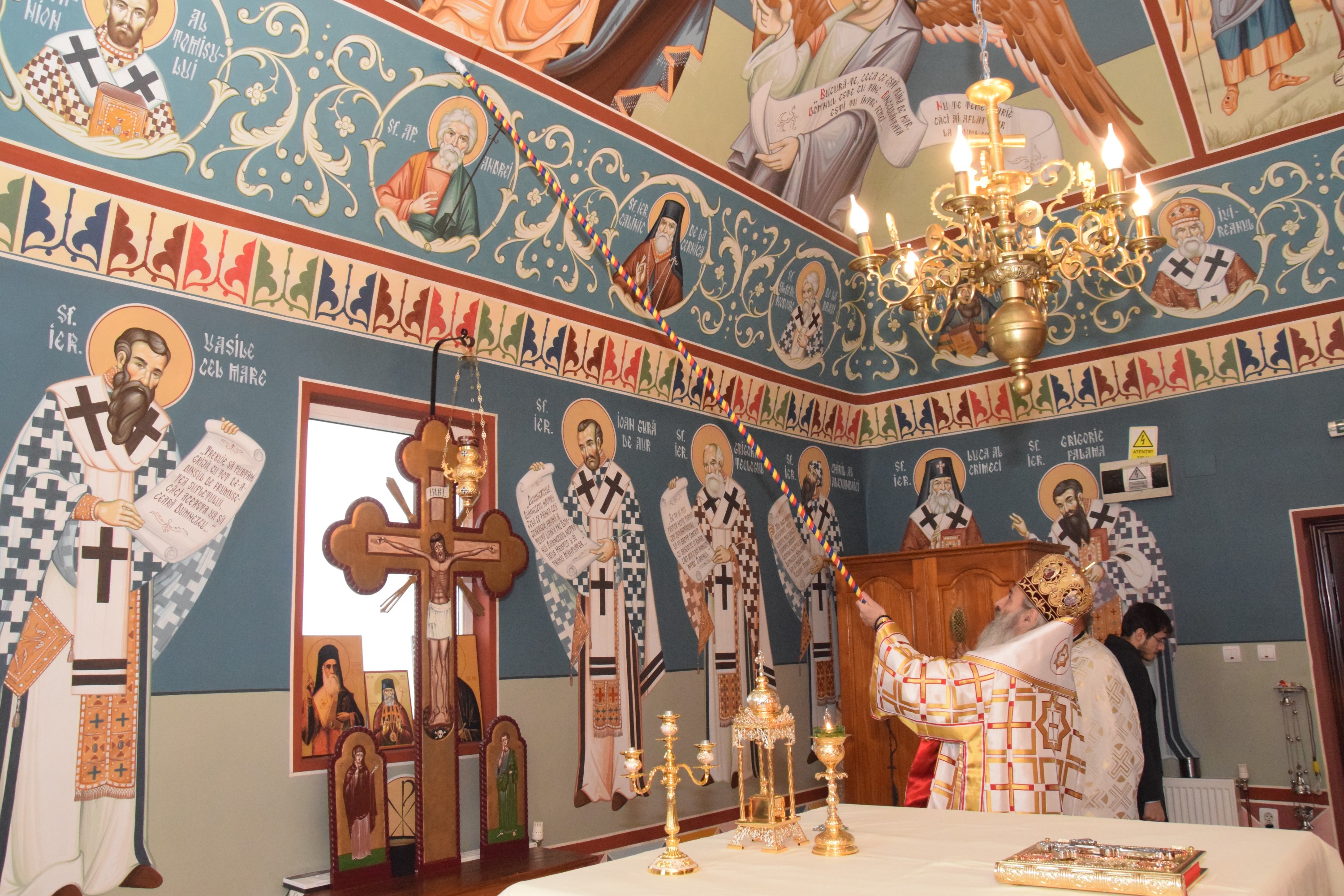 O nouă biserică închinată Sfintei Cuvioase Parascheva, sfințită de IPS Părinte Mitropolit Teofan O nouă biserică închinată Sfintei Cuvioase Parascheva, sfințită de IPS Părinte Mitropolit Teofan