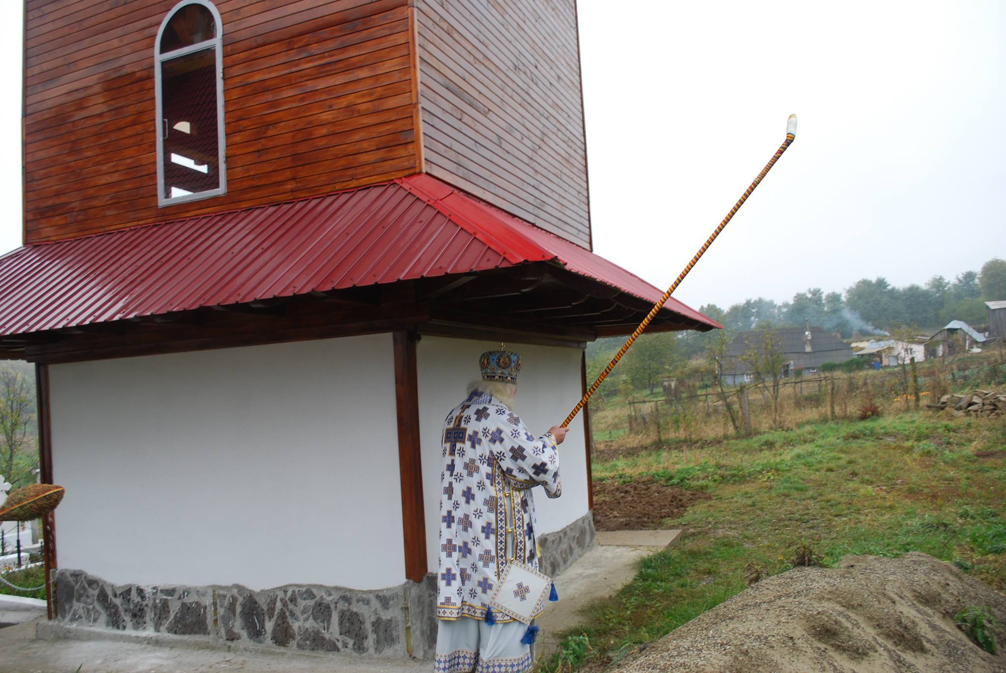 Sfințirea picturii bisericii și a clopotniței din Parohia Homiceni