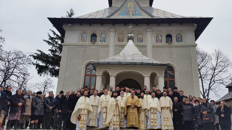 Pastoraţia tinerilor – nevoie şi exigenţă misionară Pastoraţia tinerilor – nevoie şi exigenţă misionară