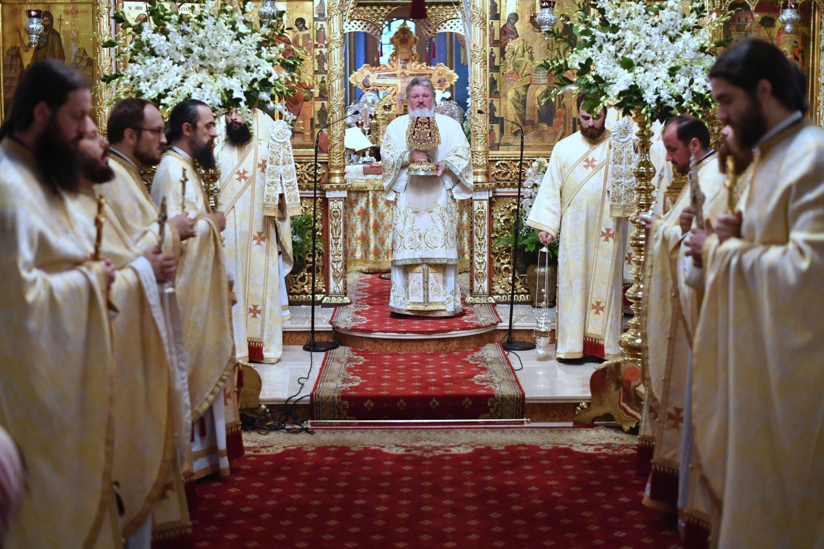 Sfântul Ierarh Nectarie de la Eghina, cinstit la Mănăstirea „Radu Vodă” din Capitală