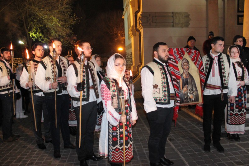 Procesiunea „Lumina Sfântului Apostol Andrei”, la Galați Procesiunea „Lumina Sfântului Apostol Andrei”, la Galați