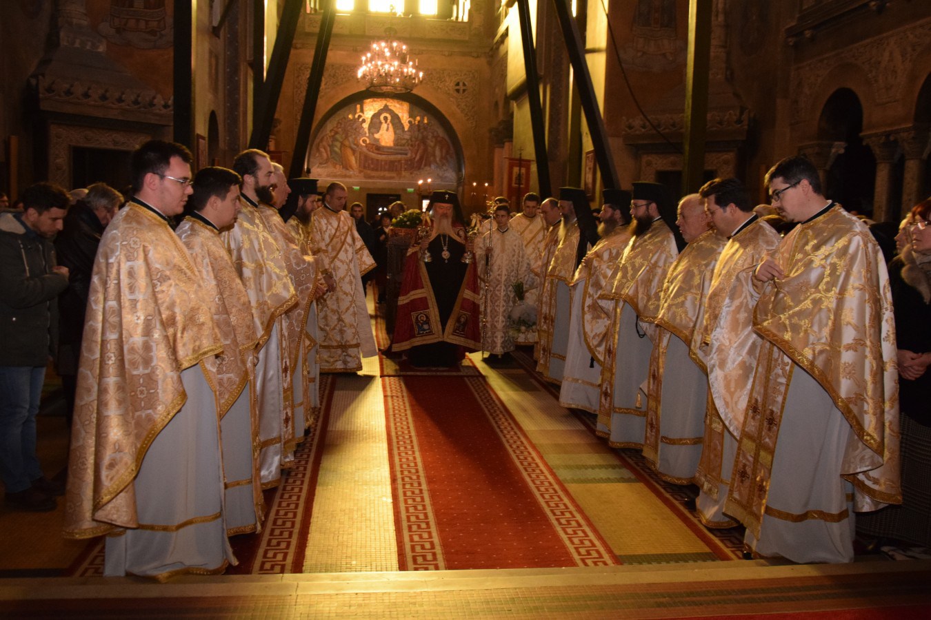 Sfântul Apostol Andrei, cinstit la Catedrala Mitropolitană din Cluj Sfântul Apostol Andrei, cinstit la Catedrala Mitropolitană din Cluj