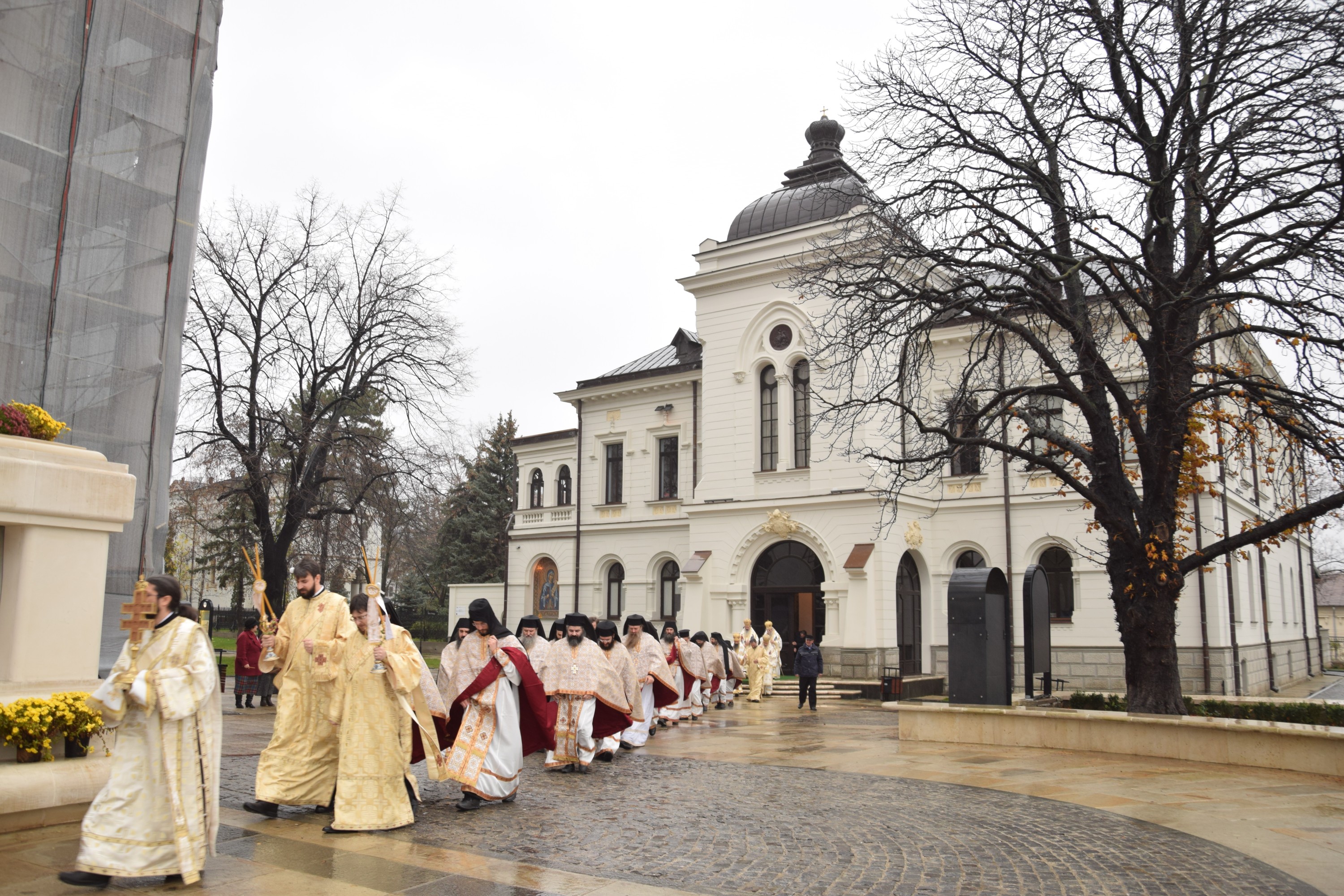 Părintele Rafail Noica, la Iași: „Cine judecă pe aproapele face un pas de lucrare antihristică”