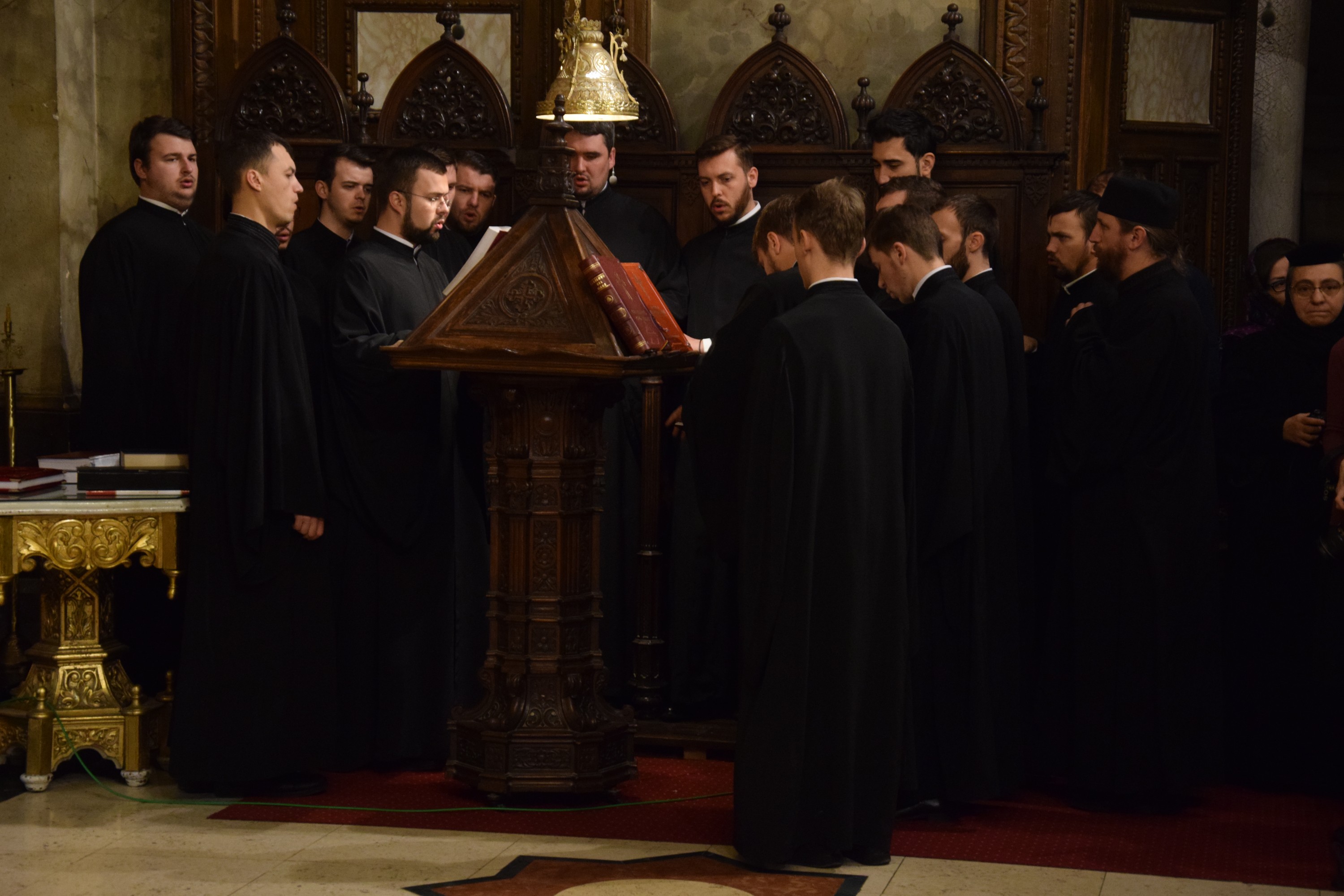 Părintele Rafail Noica, la Iași: „Cine judecă pe aproapele face un pas de lucrare antihristică”