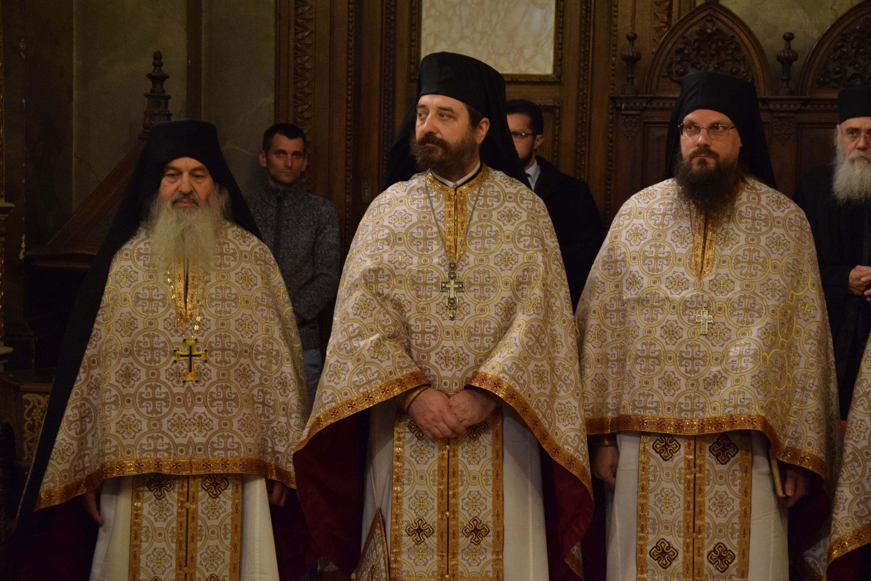 Părintele Rafail Noica, la Iași: „Cine judecă pe aproapele face un pas de lucrare antihristică”