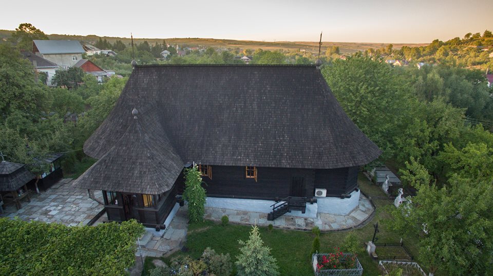 Hramul istoric al Rădăşeniului