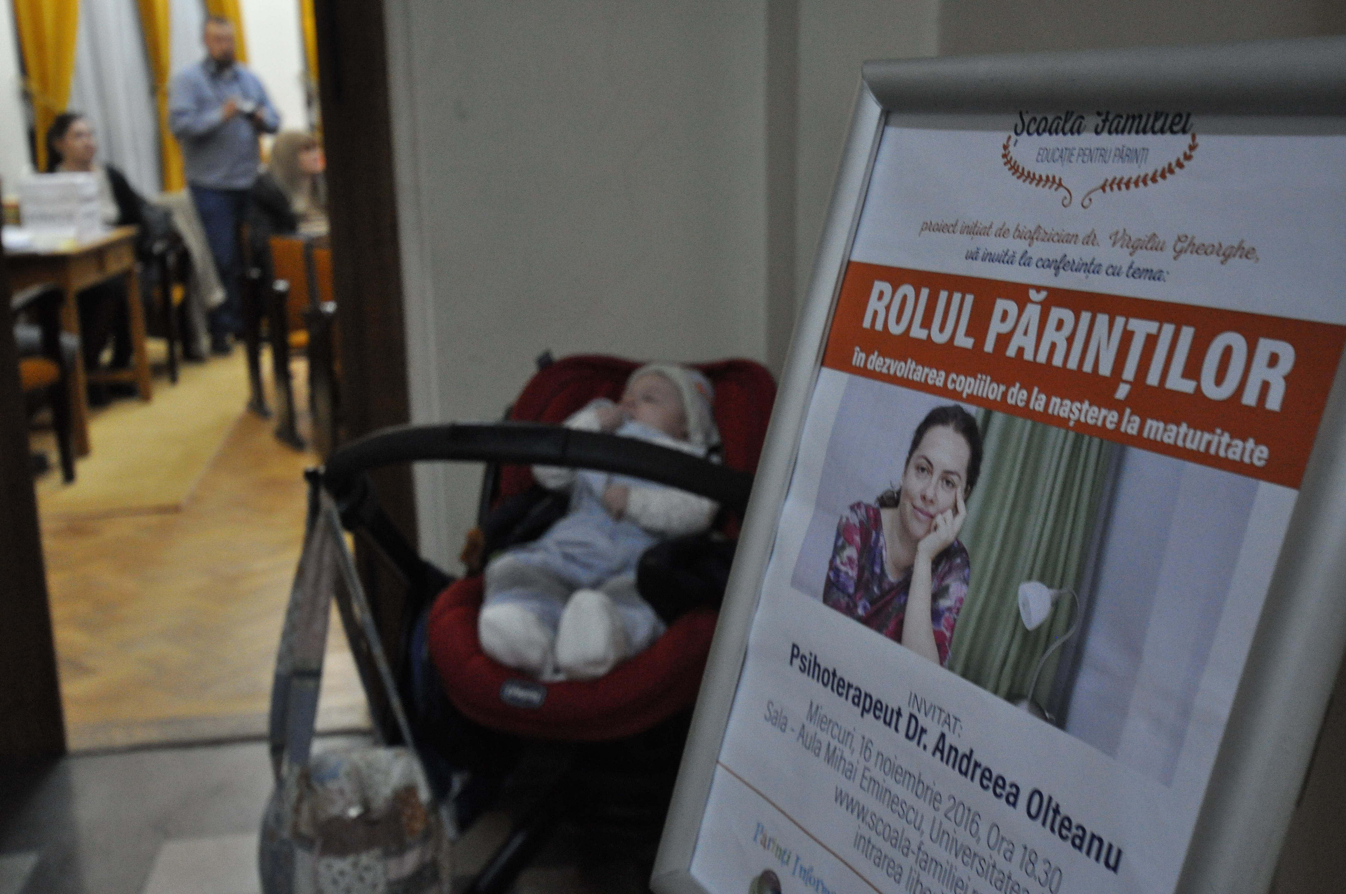 Programul „Şcoala familiei“ a debutat la Iaşi