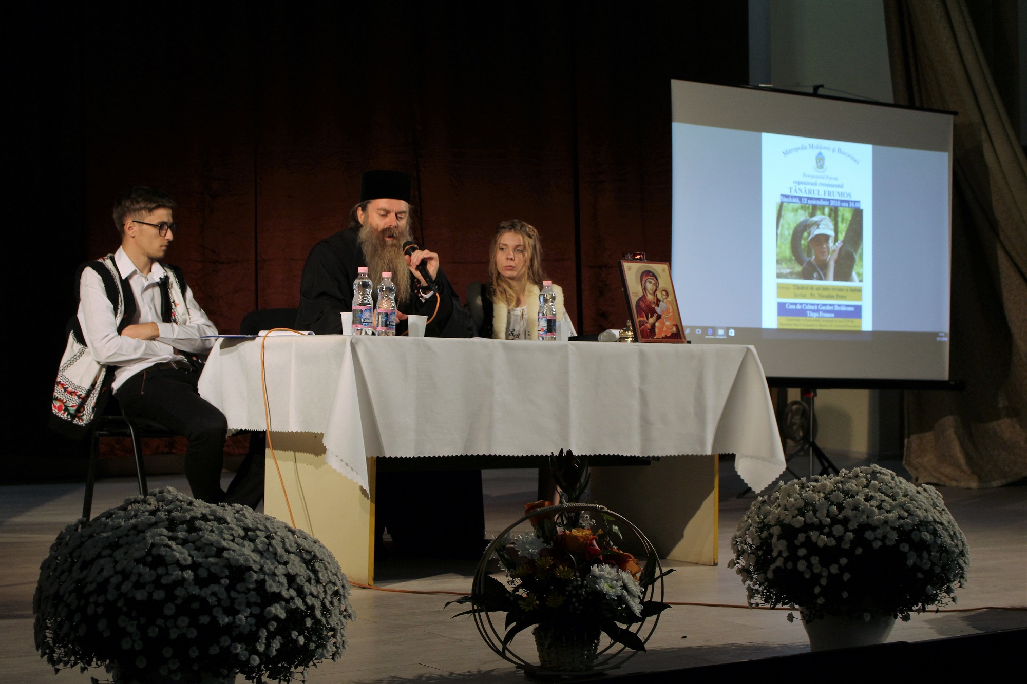 O după-amiază culturală organizată de Protopopiatul Paşcani