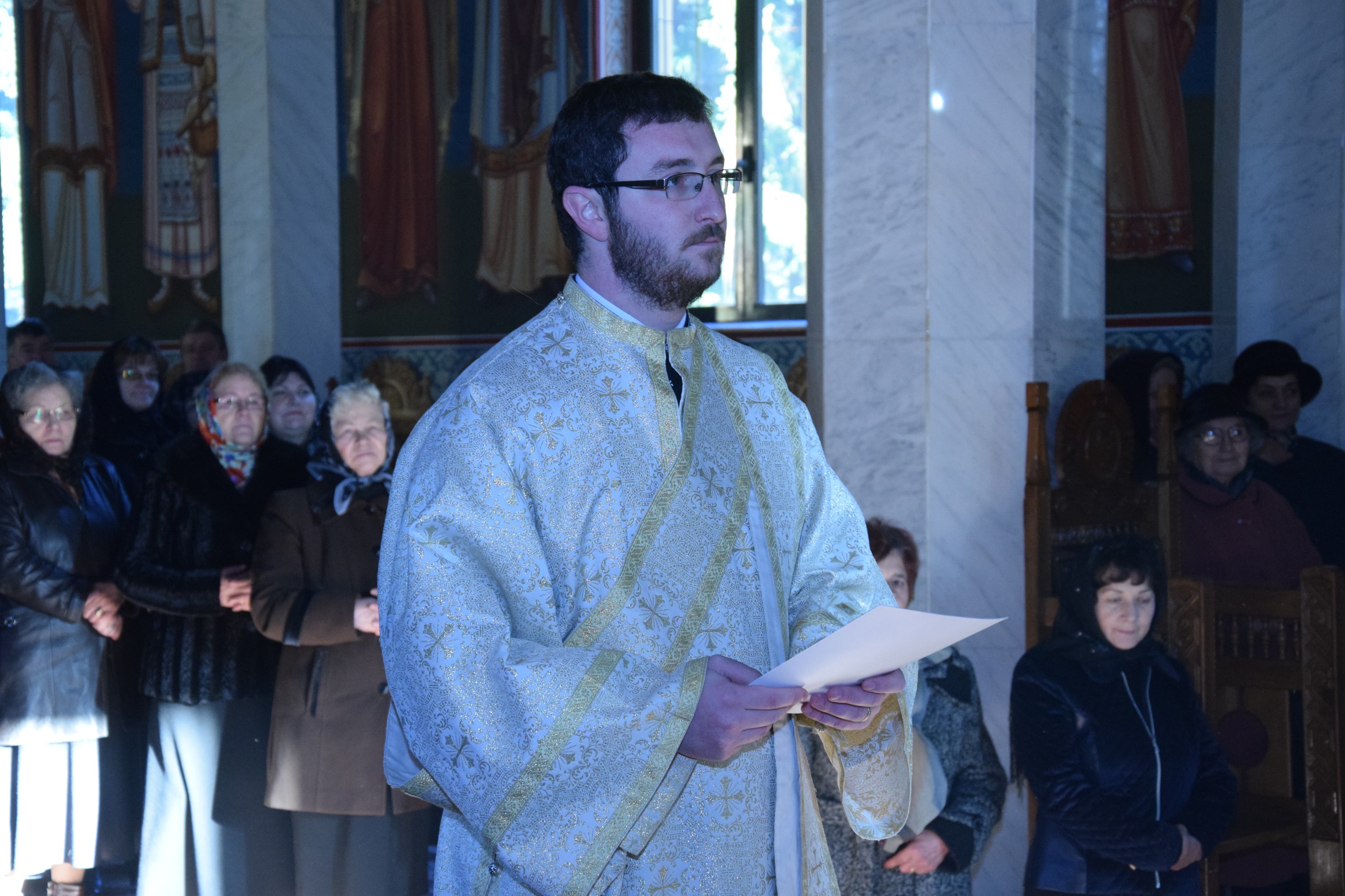 „Am fost trimiși ca să aducem foc din Cer și să-l aprindem pe pământ, în sfintele altare și în inimile oamenilor” „Am fost trimiși ca să aducem foc din Cer și să-l aprindem pe pământ, în sfintele altare și în inimile oamenilor”