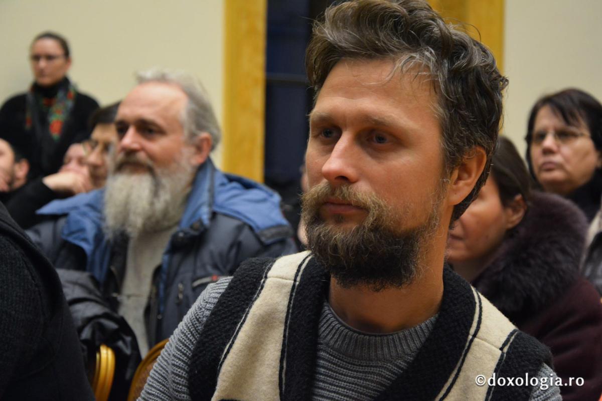 A două zi de comunicări, la Colocviul Internaţional „Întâlnirea cu duhovnicul”