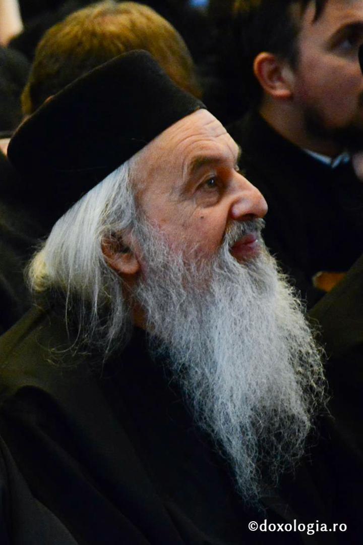 A două zi de comunicări, la Colocviul Internaţional „Întâlnirea cu duhovnicul”