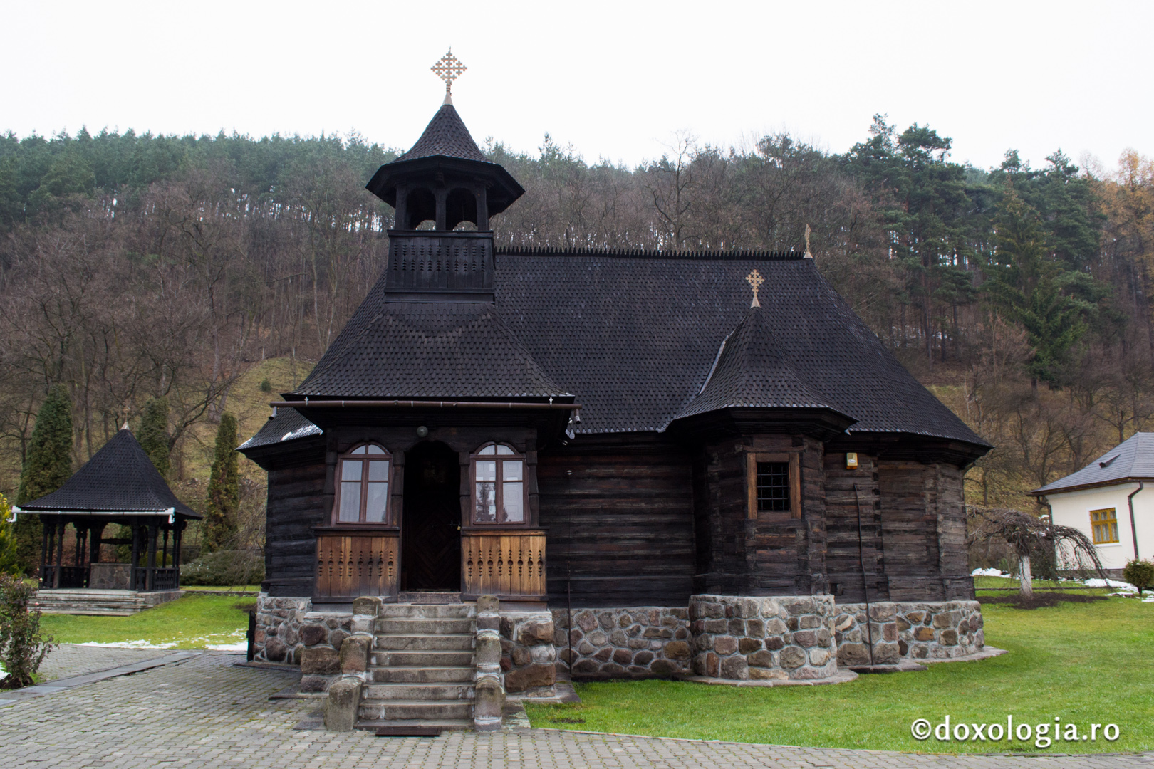 „Tot parcursul pelerinajului a fost strict în rânduiala Maicii Domnului”