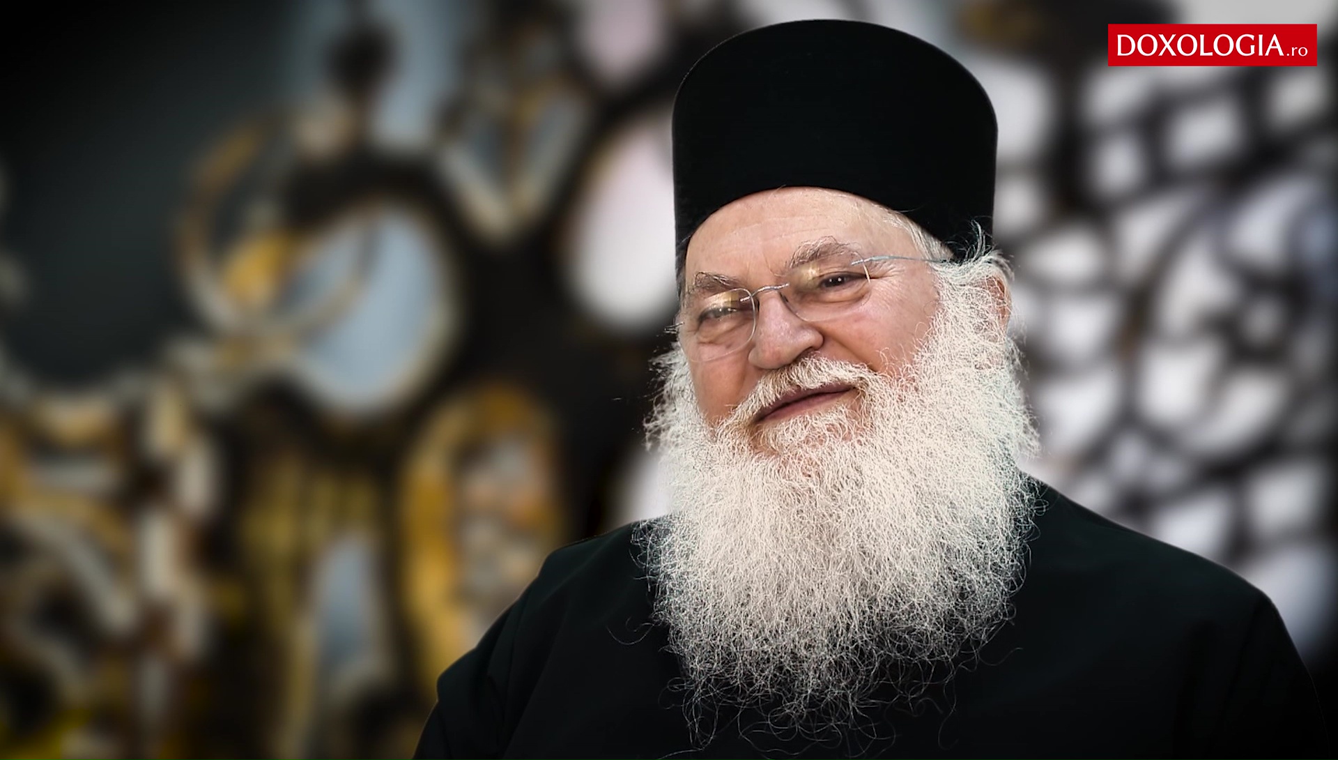 (Video) Starețul Efrem Vatopedinul – „Părintele Sofronie Saharov – un om plin de har”