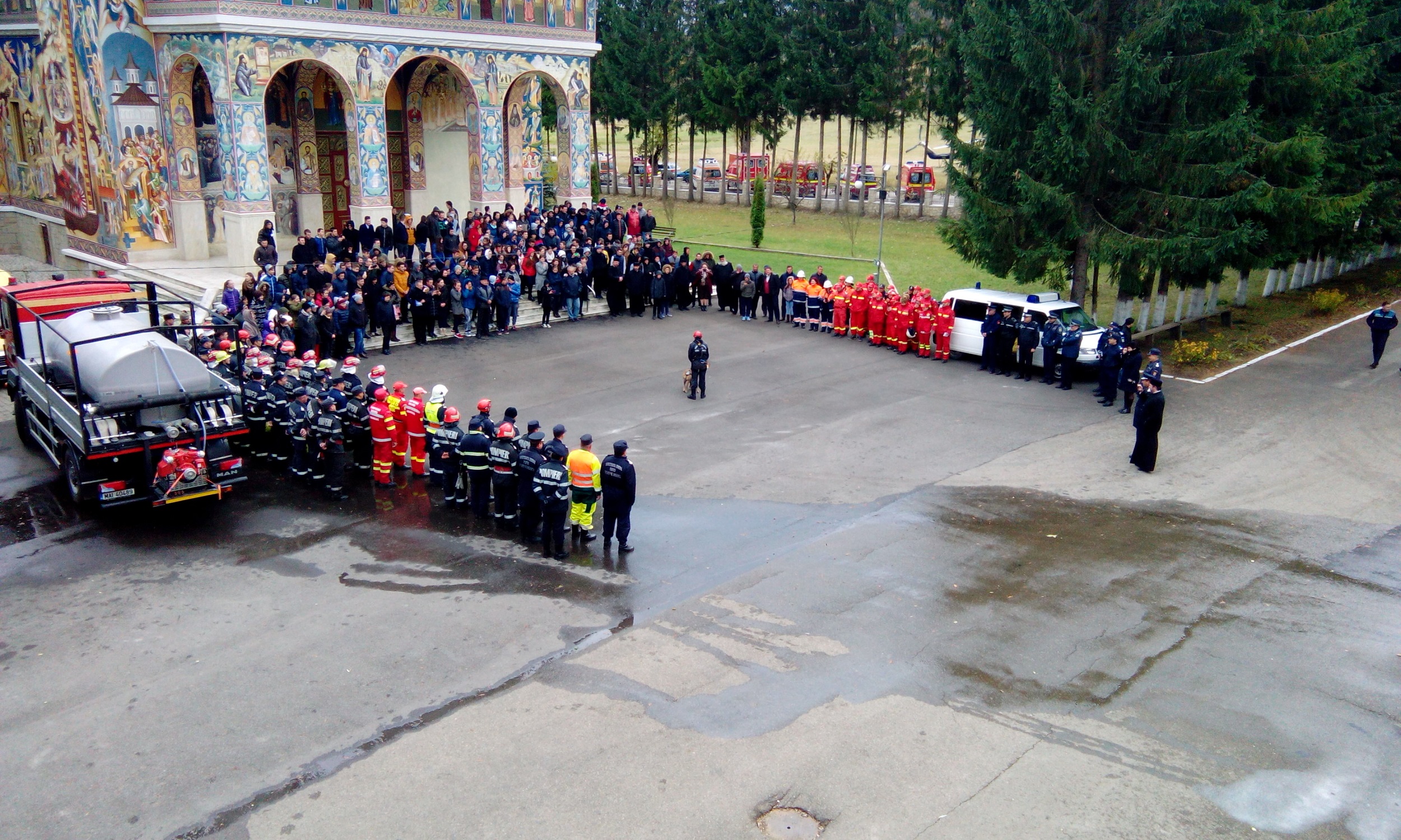 Exerciţiu de alarmare şi simulare a evacuării în caz de incendiu