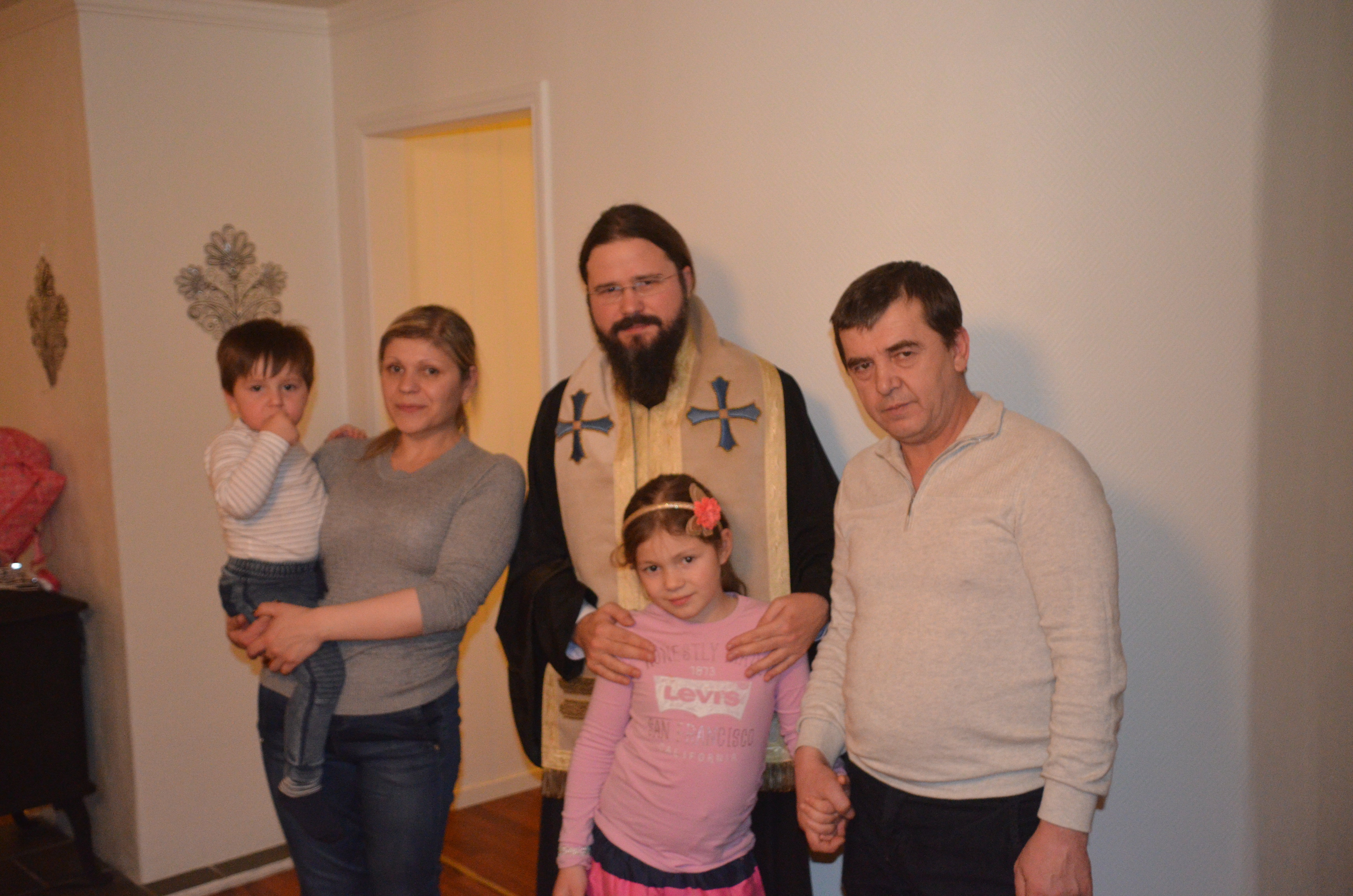 Preasfinţitul Macarie al Europei de Nord: „Încercările prin care trece și acum familia Nan depășesc cu mult tot ceea ce credeam că pot să văd în materie de suferință umană” Preasfinţitul Macarie al Europei de Nord: „Încercările prin care trece și acum familia Nan depășesc cu mult tot ceea ce credeam că pot să văd în materie de suferință umană”