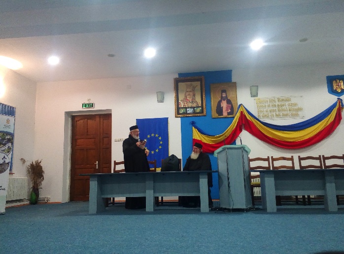 IPS Calinic al Argeşului şi Muscelului, în vizită la seminarul teologic de la Mănăstirea Neamţ