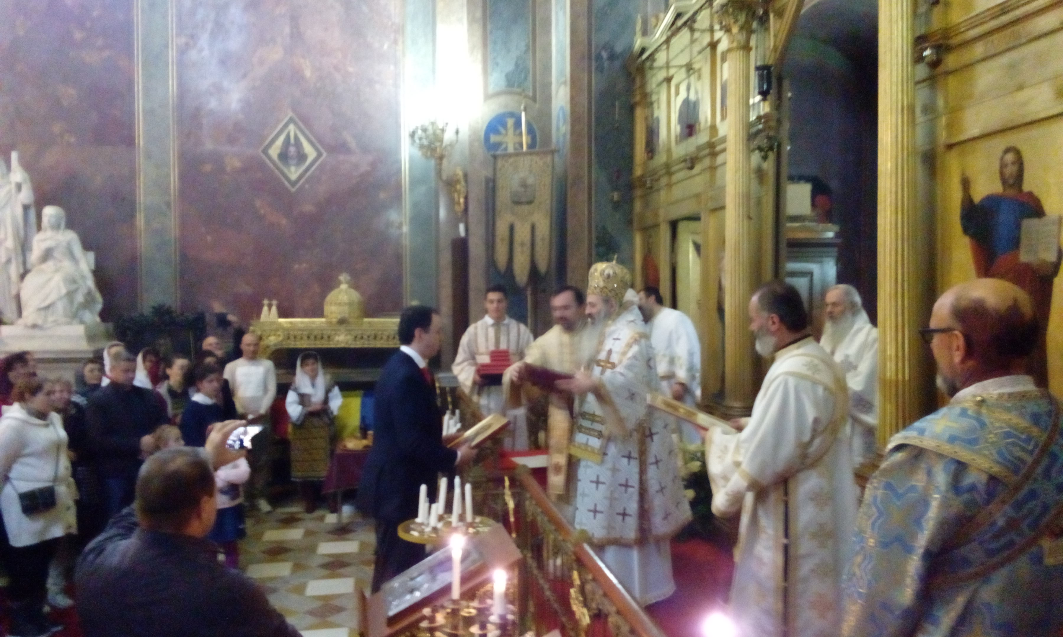 IPS Teofan a resfințit Cripta Capelei „Sfântul Arhanghel Mihail” din Baden-Baden, Germania