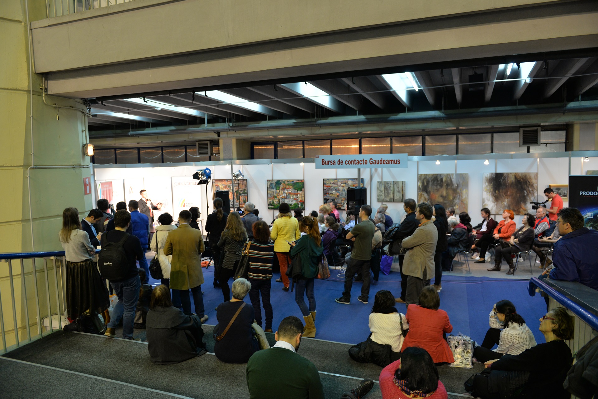 „Vârstele iubirii” – „O carte pentru tinerii care caută repere”