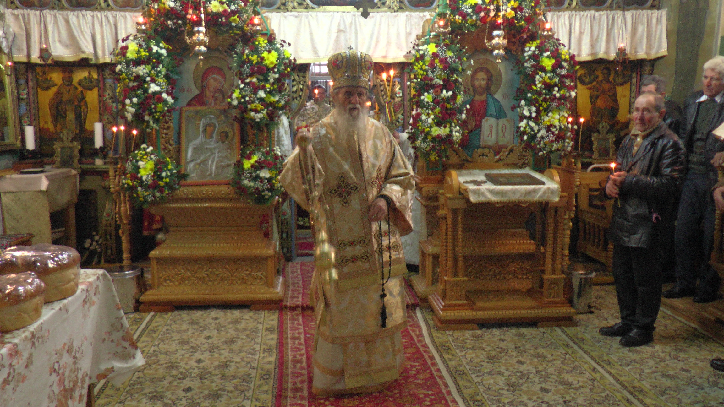 Slujbă arhierească pentru doi sfinţi ocrotitori