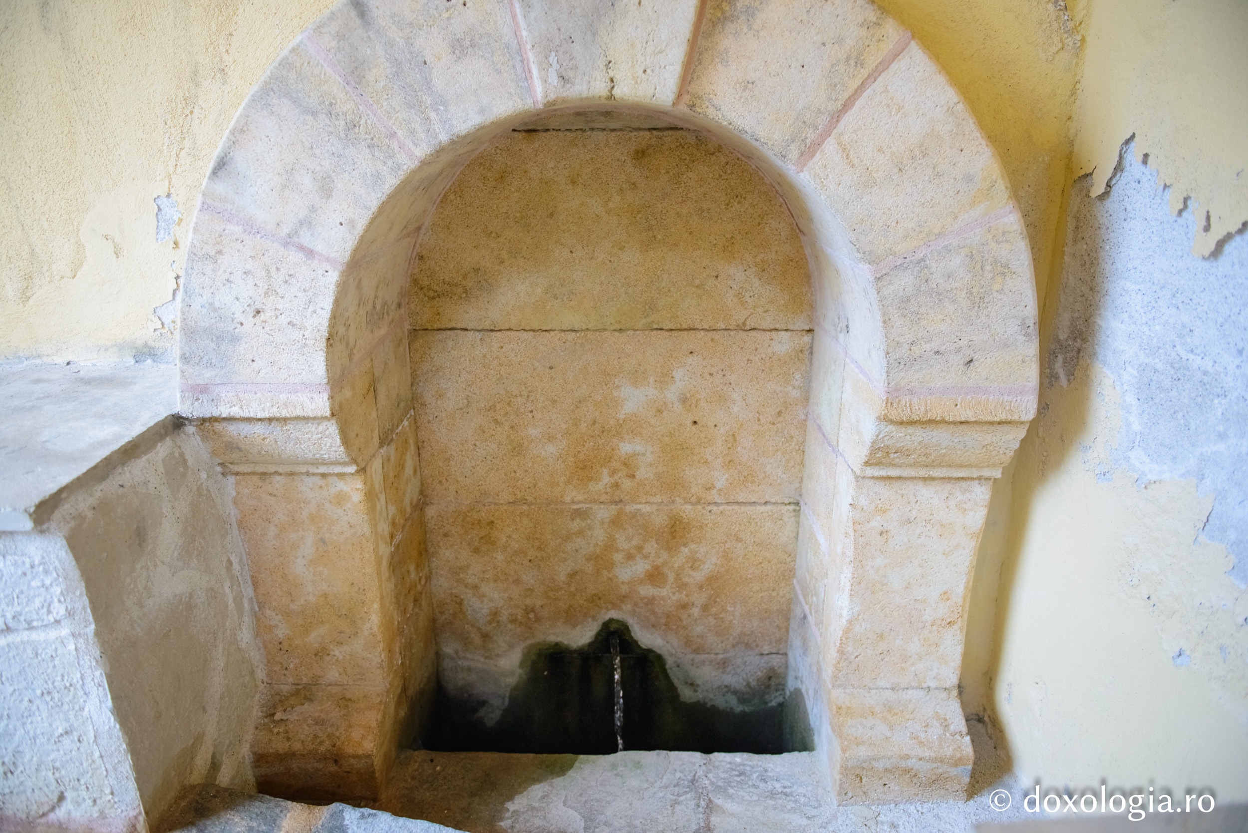 Aghiasma Maicii Domnului „Glykofilousa”