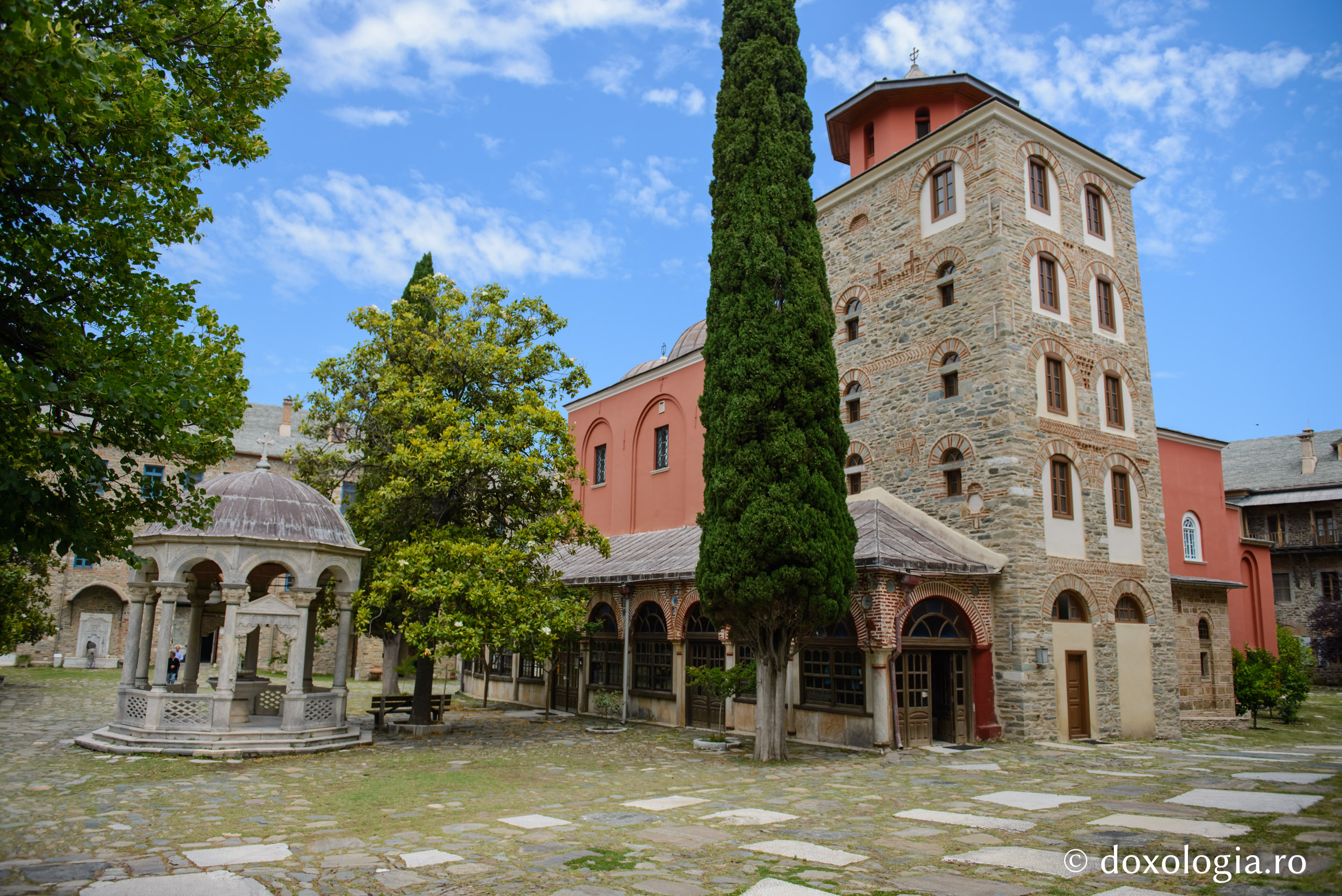 Katholikonul Mănăstirii Iviron