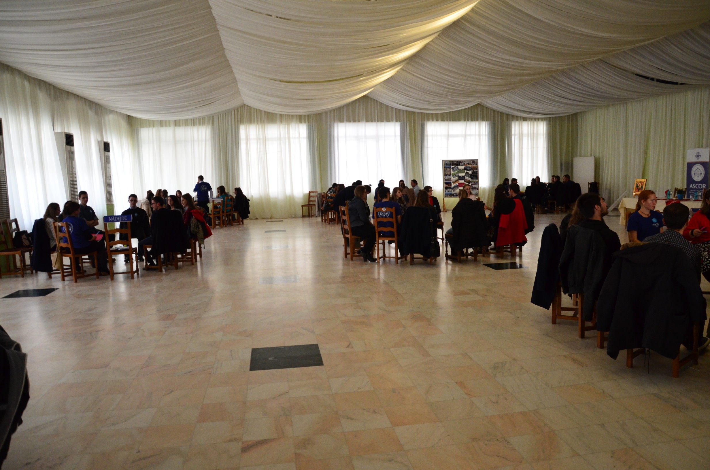 Întâlnire cu noii membri, organizată de ASCOR Iaşi