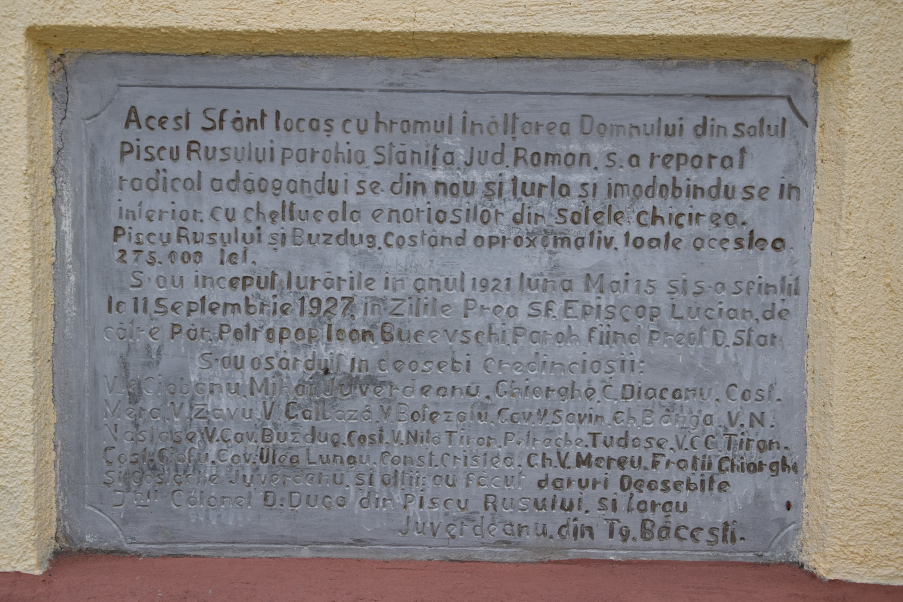 Proiectele Colegiului „Sfântul Nicolae” în Piscu Rusului: renovarea școlii și încălțăminte de iarnă pentru 43 de copii