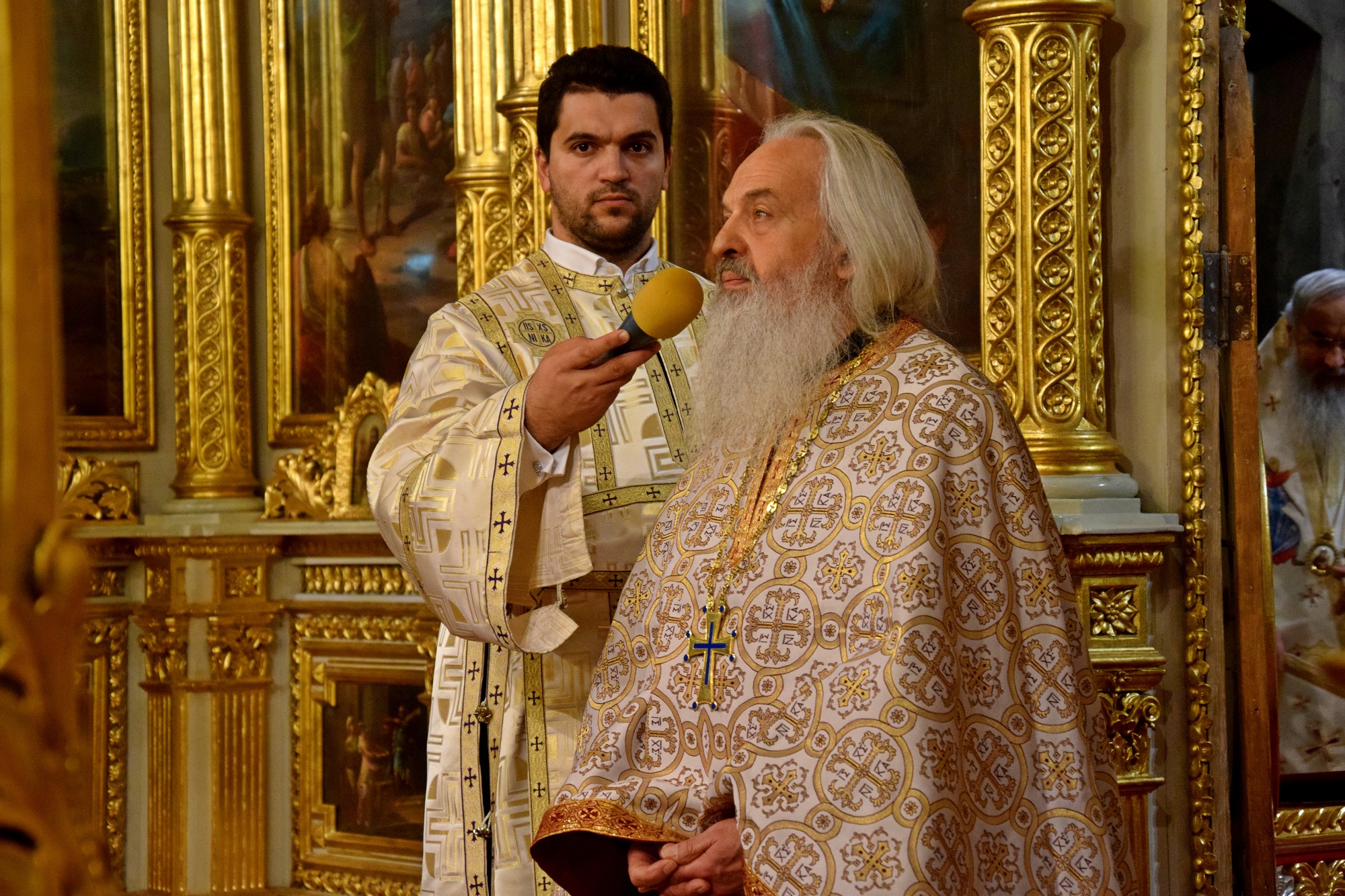 Părintele Rafail Noica, la Iași: „Cine judecă pe aproapele face un pas de lucrare antihristică”