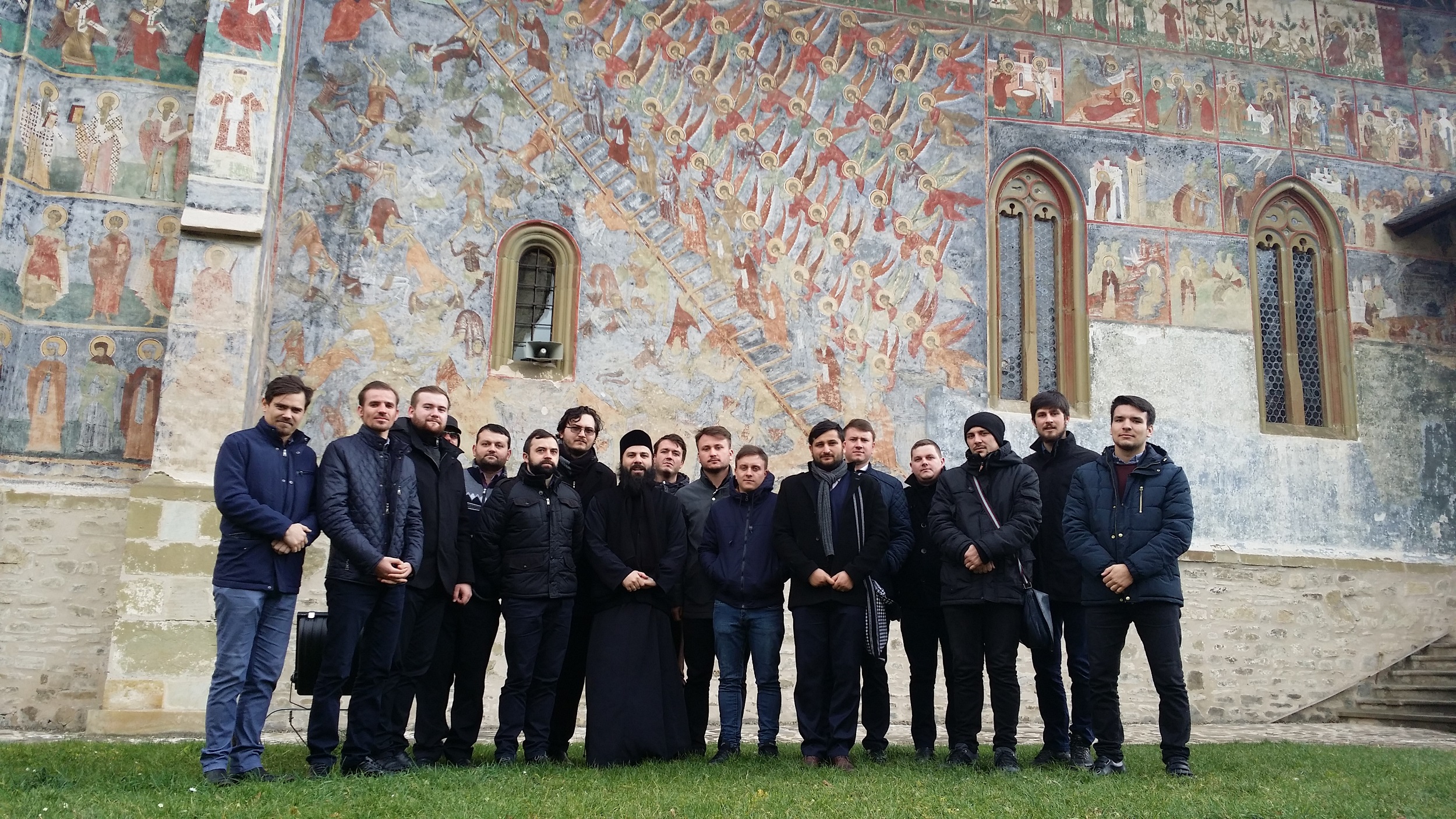 Trei zile de pelerinaj şi ateliere de formare