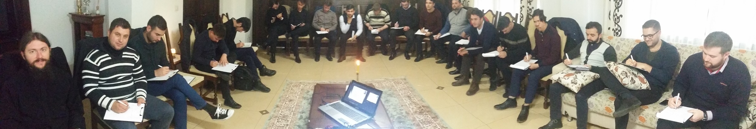 Trei zile de pelerinaj şi ateliere de formare