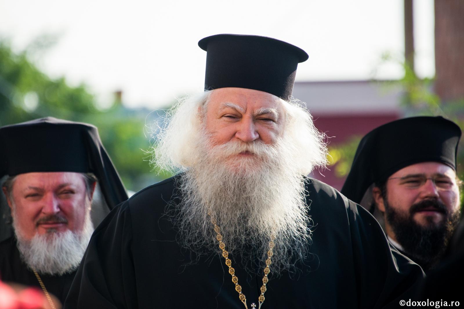 Preasfințitul Părinte Calinic Botoșăneanul, la ceas aniversar