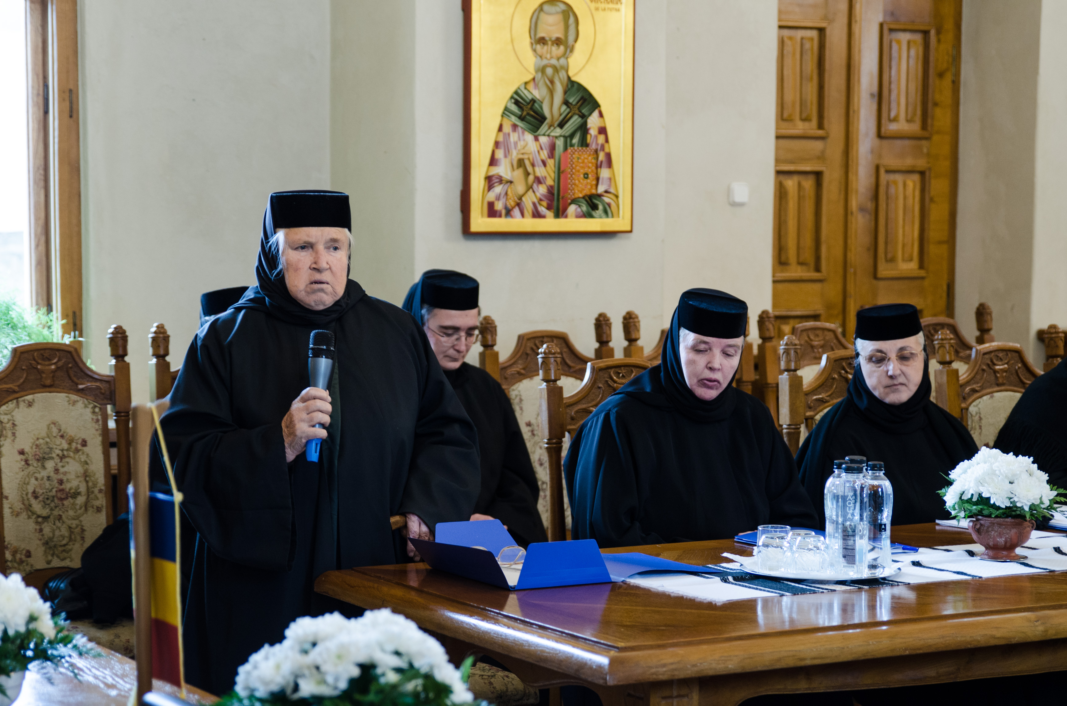 „Mănăstirile au un rost dumnezeiesc în perioade de criză“