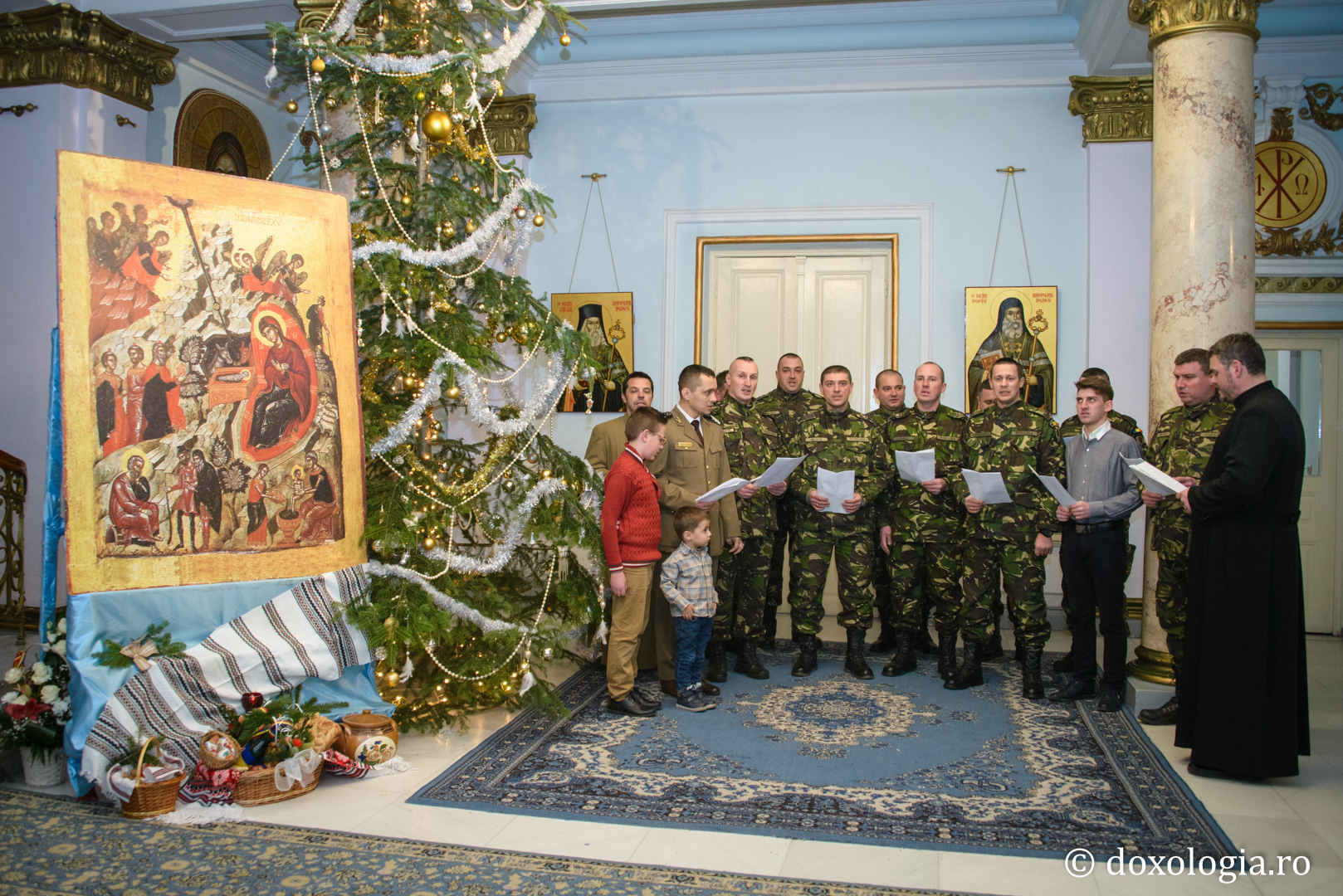 Colindători la Reședința Mitropolitană 2016 - Corul Centrului Militar din Iași