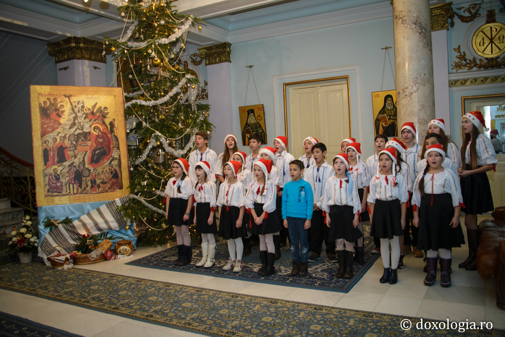 Colindători la Reședința Mitropolitană 2016 - Centrul de zi - Mia Casa Inculeț