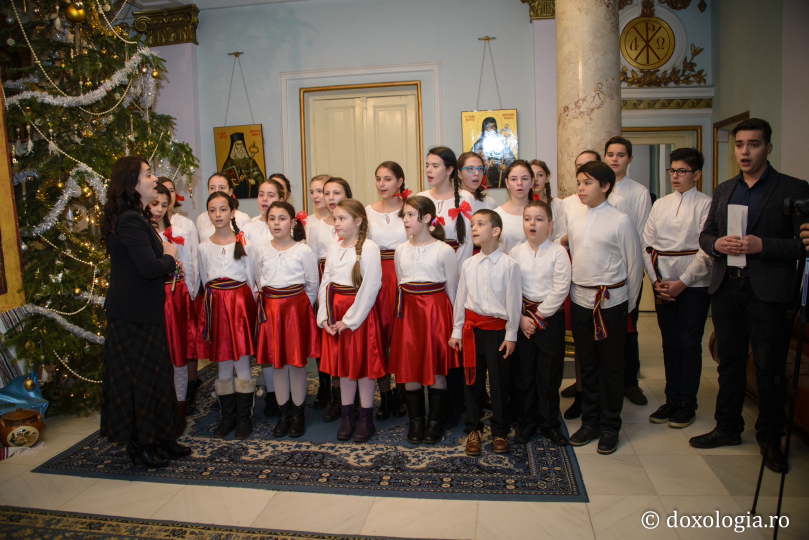 Colindători la Reședința Mitropolitană 2016 - Corul de copii Musica Viva al Asociației Iubire și Încredere