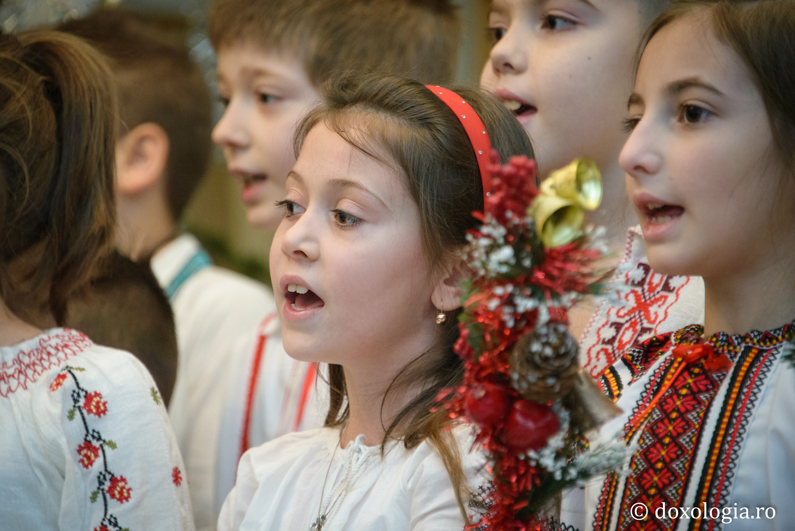Colindători la Reședința Mitropolitană 2016 - Școala Tomești
