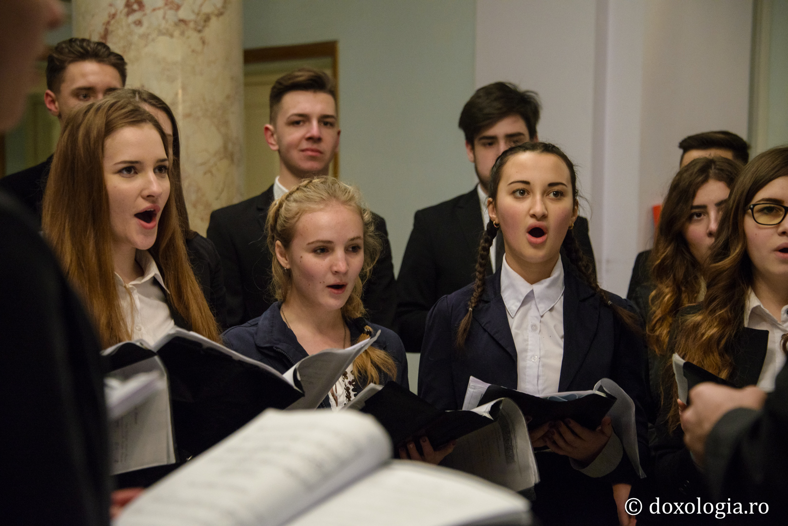 Colindători la Reședința Mitropolitană 2016 - Corul Seminarului Teologic din Iași