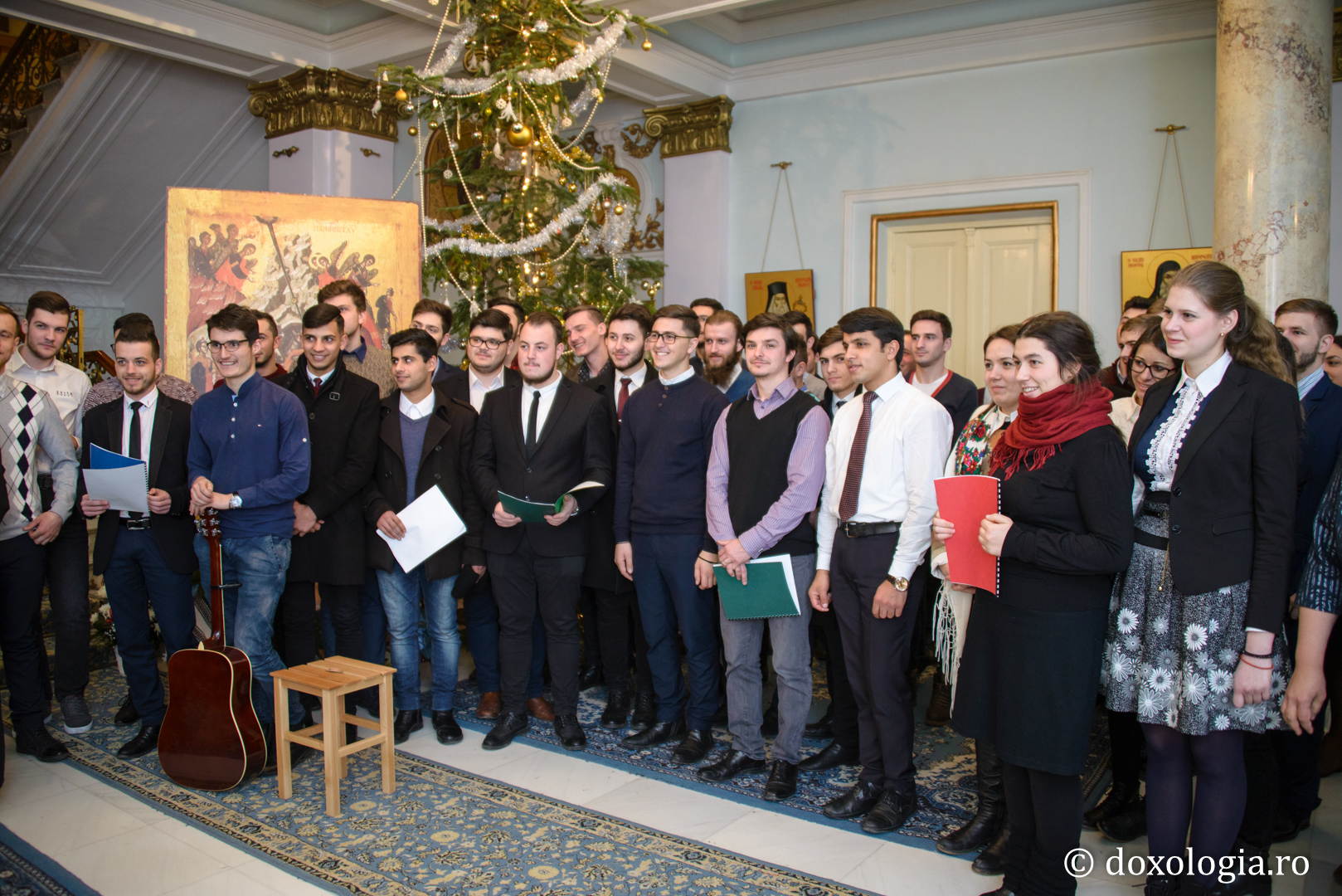 Colindători la Reședința Mitropolitană 2016 - Studenții de la Facultatea de Teologie, anul II