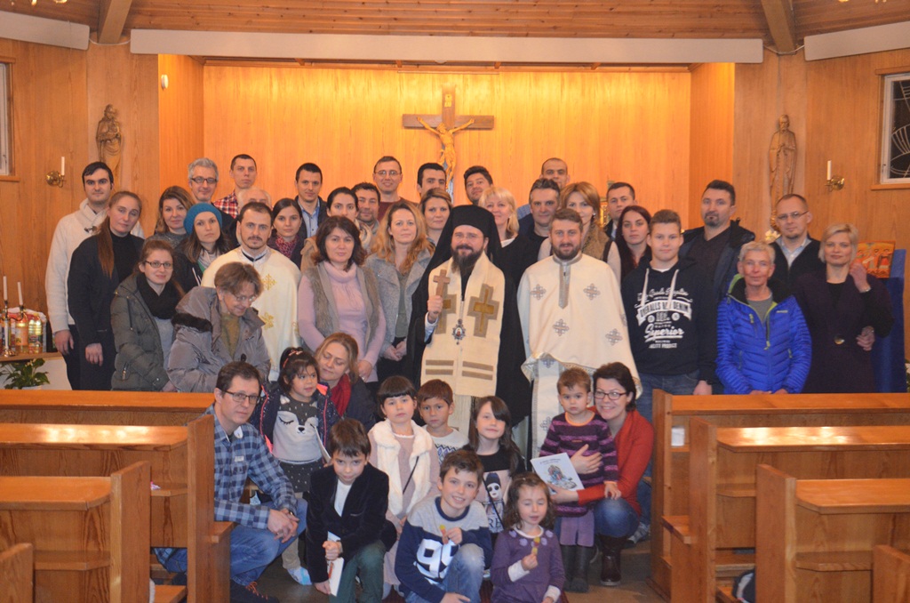 Preasfințitul Părinte Episcop Macarie: „Suntem gârboviți duhovnicește ori de câte ori ne lăsăm copleșiți de ceea ce în Liturghie numim toată grija cea lumească”