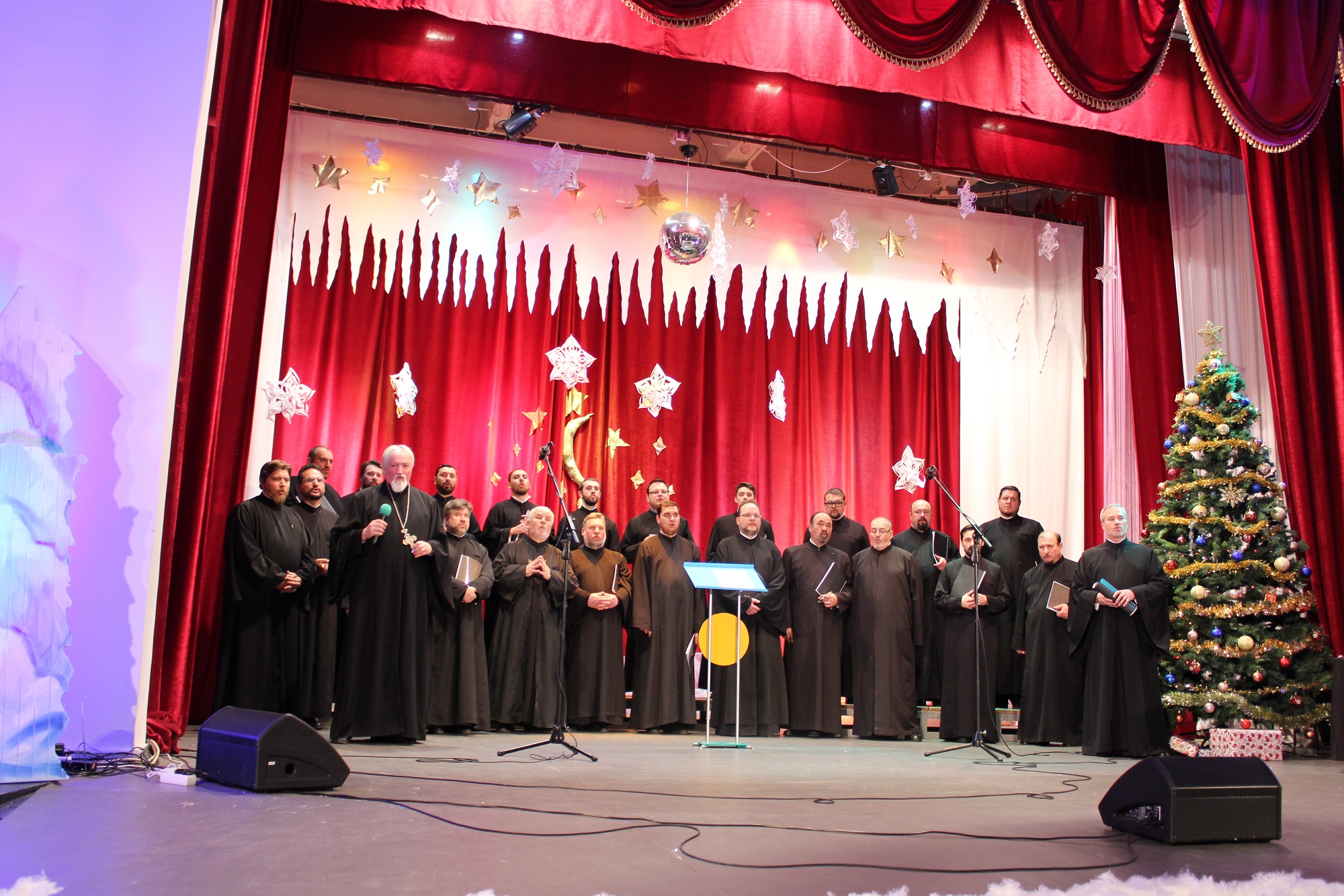 Regal de colinde la Paşcani