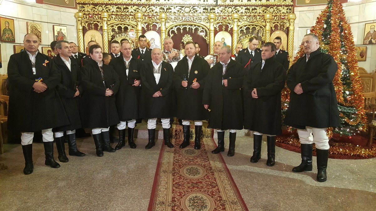 „Este îmbucurător să vezi că Biserica trăieşte prin copii!“ „Este îmbucurător să vezi că Biserica trăieşte prin copii!“