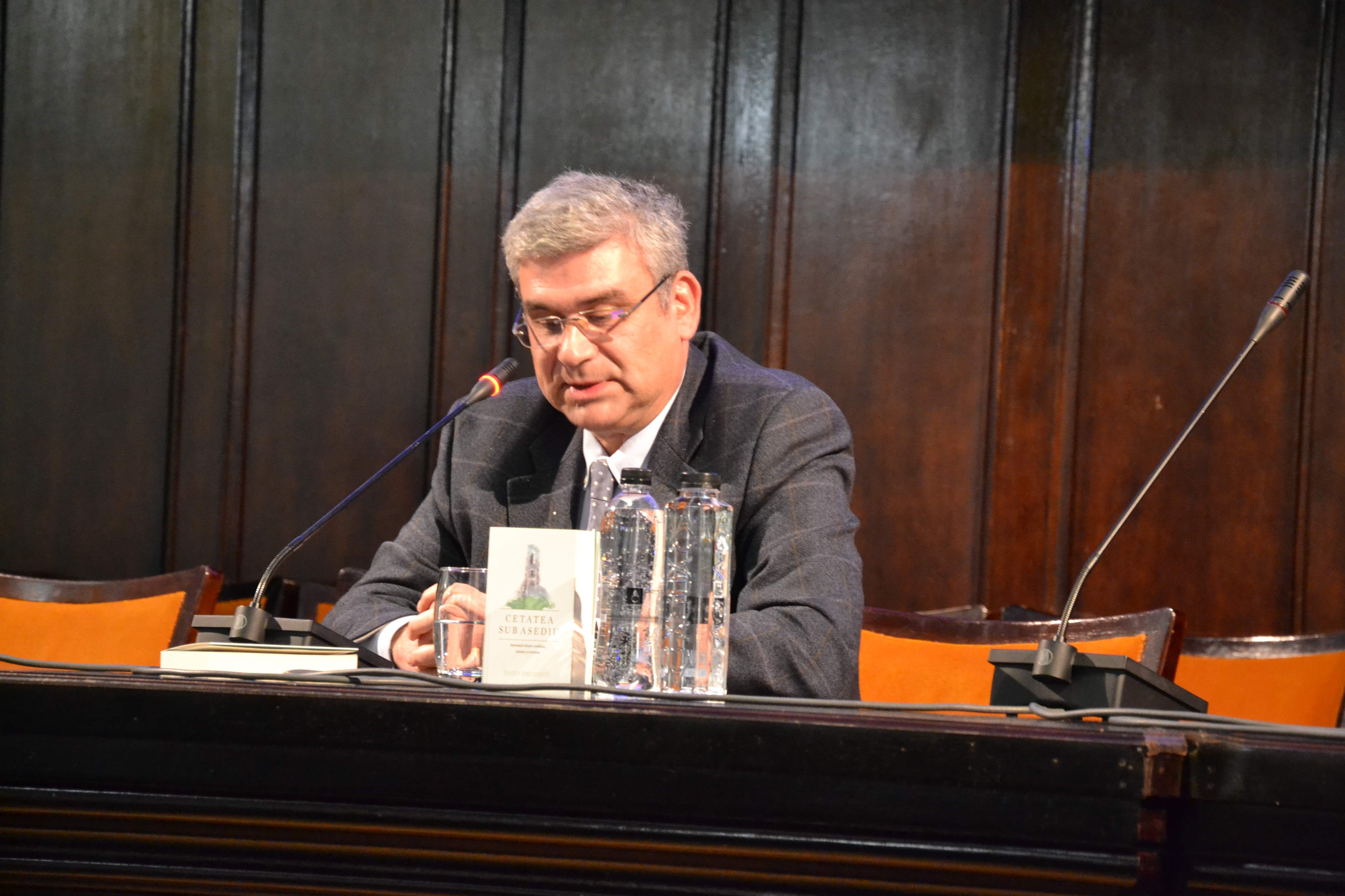 Lansare de carte şi conferinţă susţinută de Teodor Baconschi la Iaşi