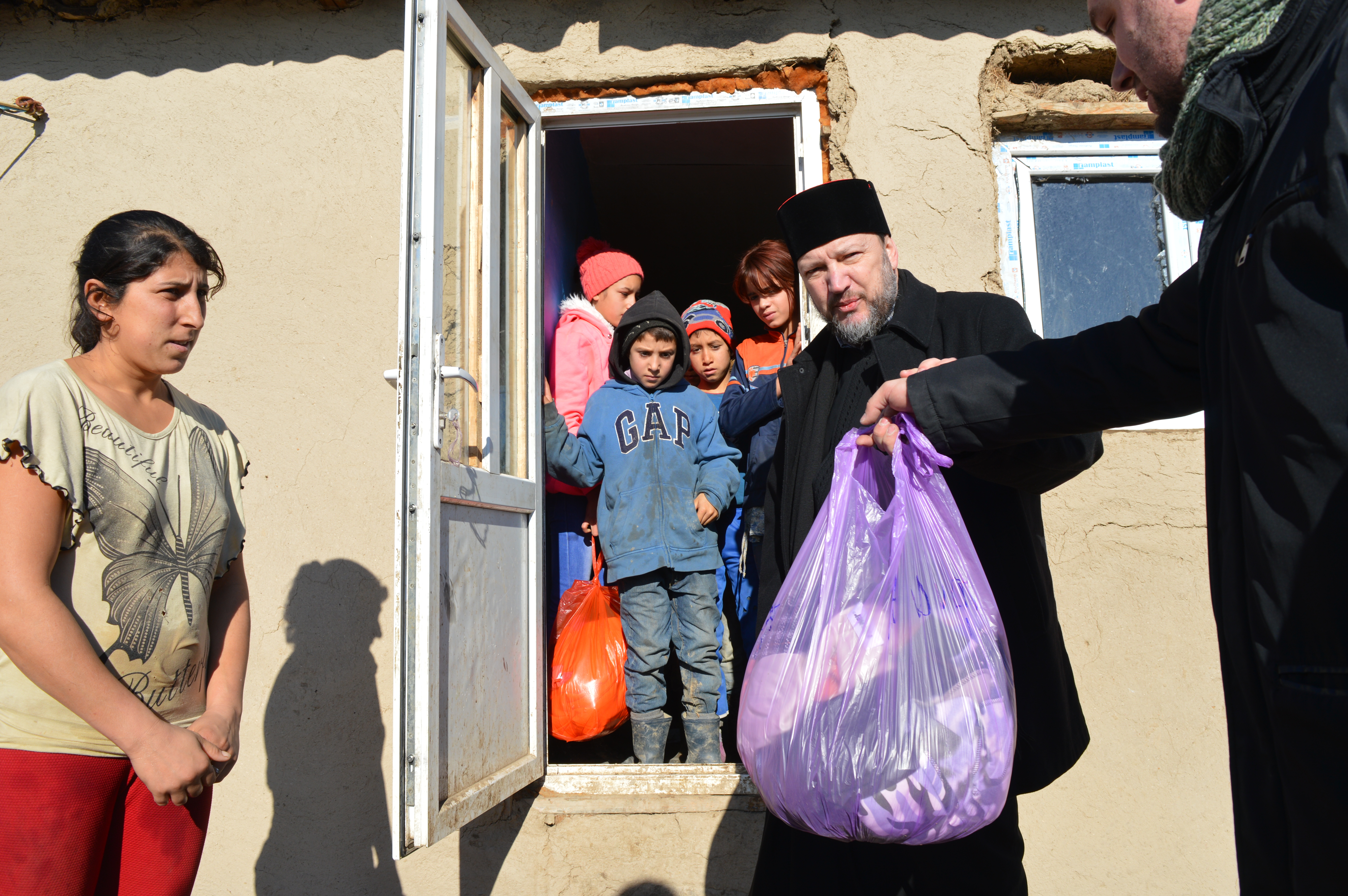 Cu Sfântul Nicolae acasă…