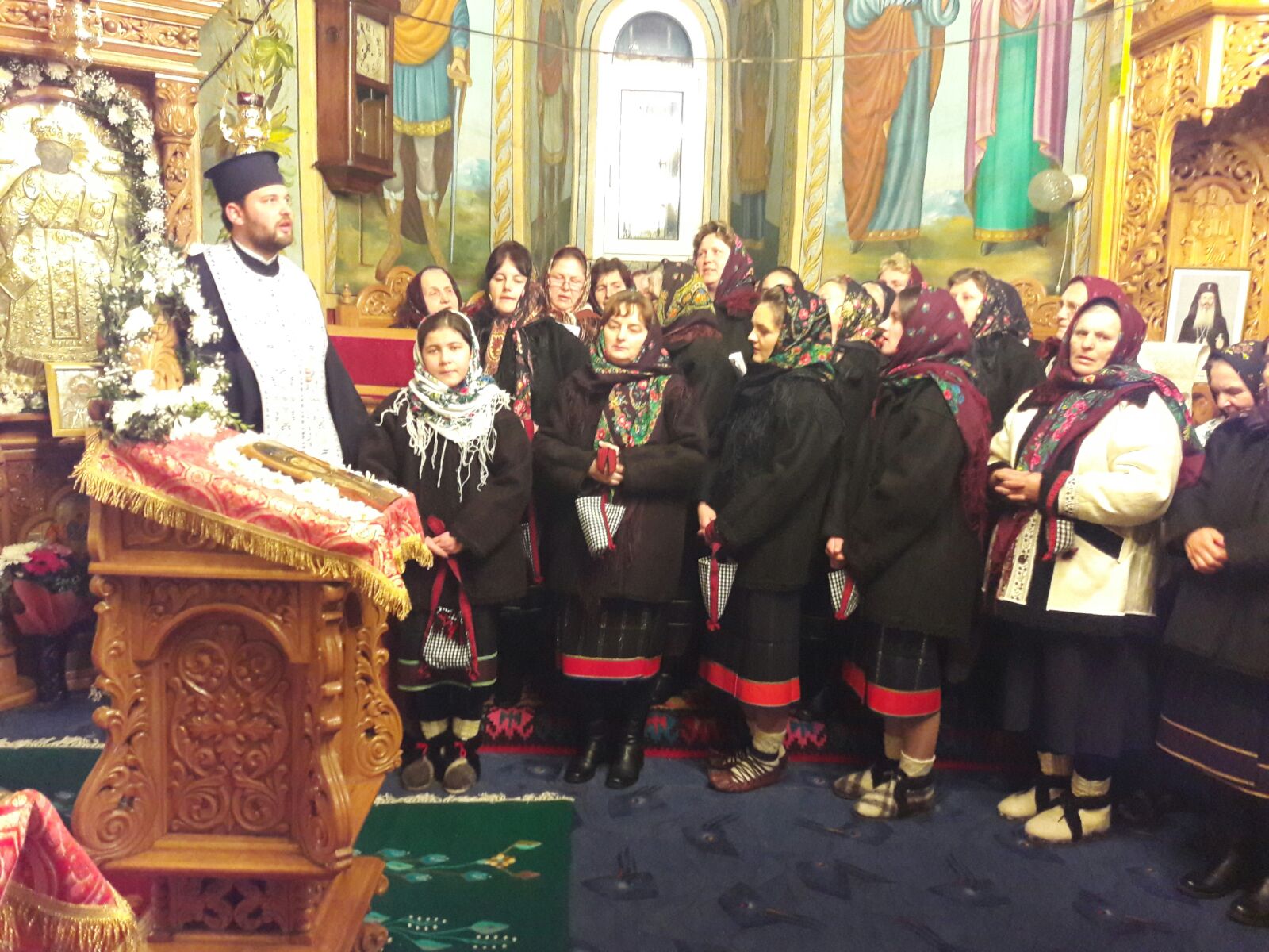 Biserica „Sfântul Nicolae“ din Piatra Neamţ, la ceas de sărbătoare