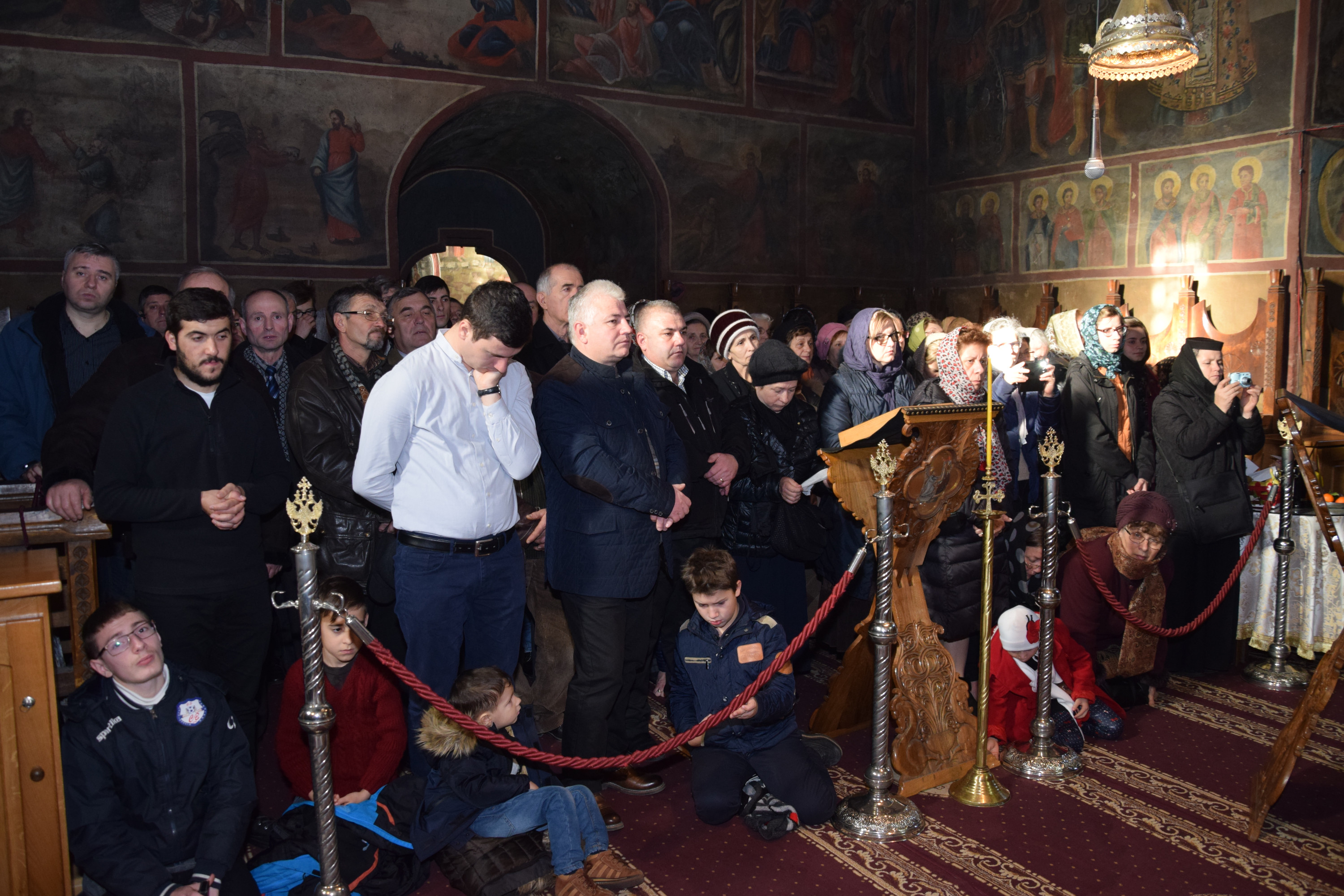 Două hirotonii și o hirotesie întru duhovnic, la Mănăstirea Bistrița