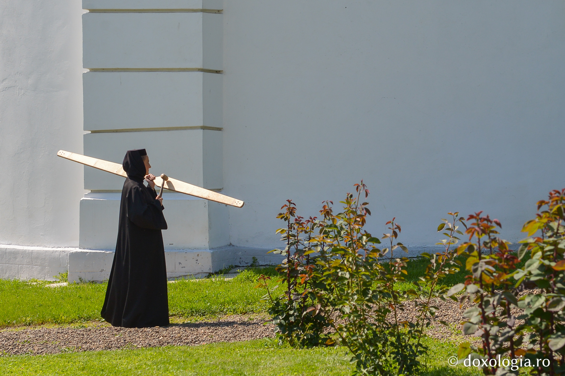 Maica Paisia de la Miclăușeni: „Mi-am dorit să vin la mănăstire și Dumnezeu mi-a dat bucurie”