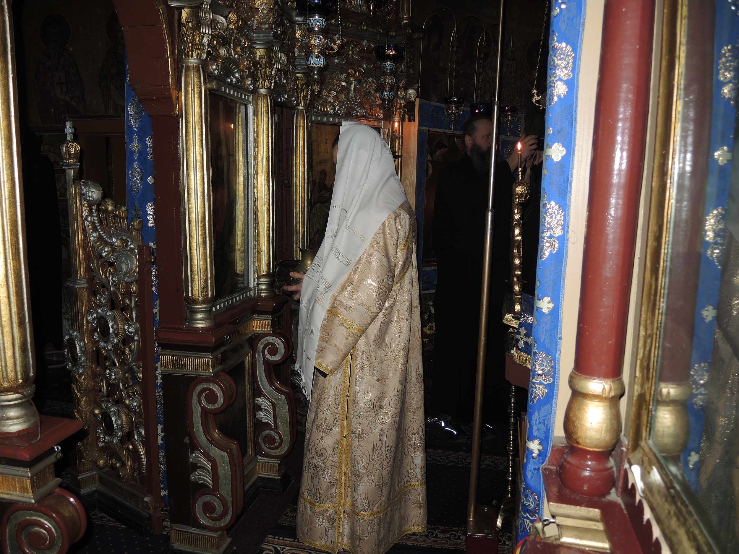 Liturghie arhierească și hirotonie întru ierodiacon, la Mănăstirea Sihla