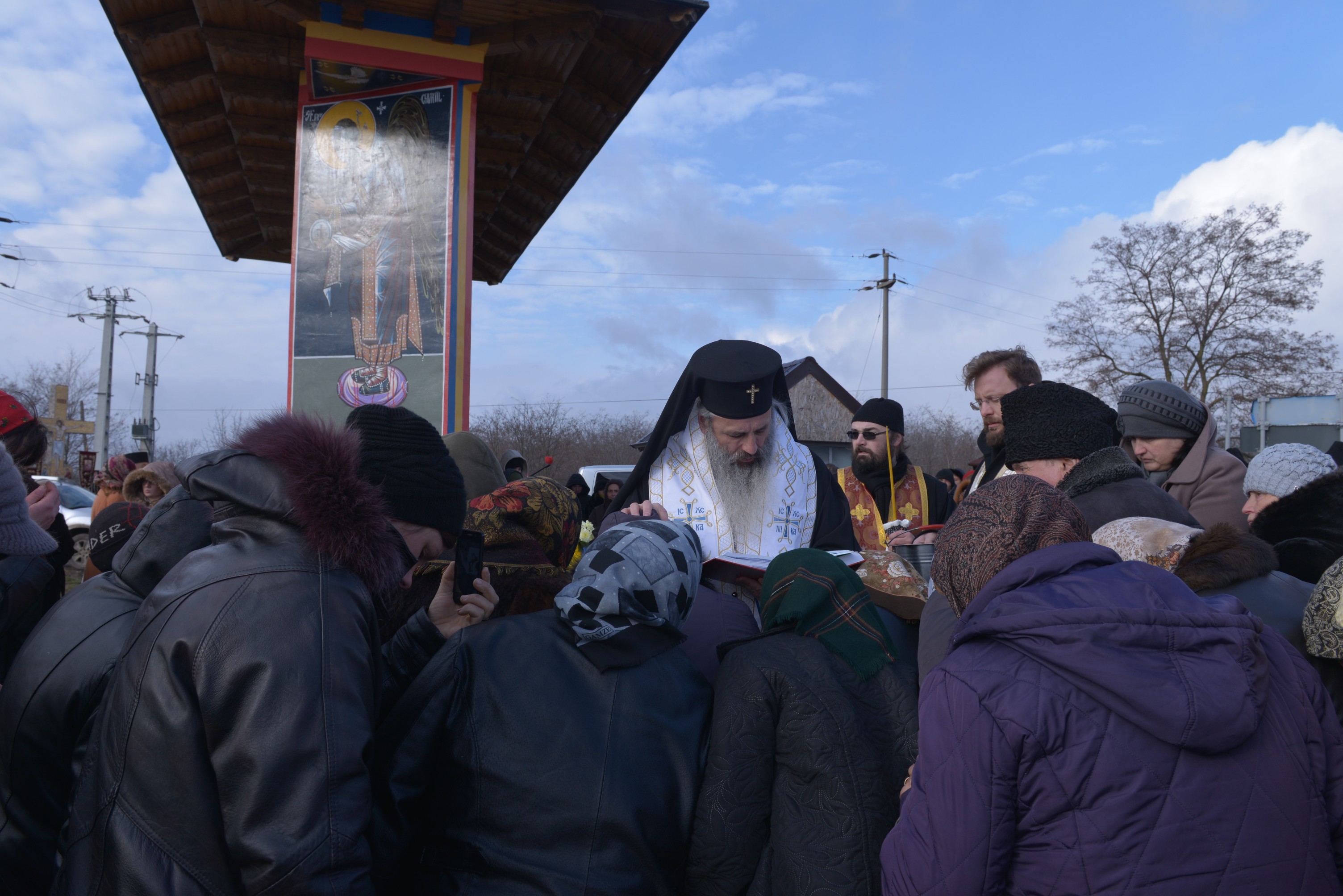 IPS Mitropolit Teofan, la Pleşani: „Smerenia îl ridică pe om în faţa lui Dumnezeu“